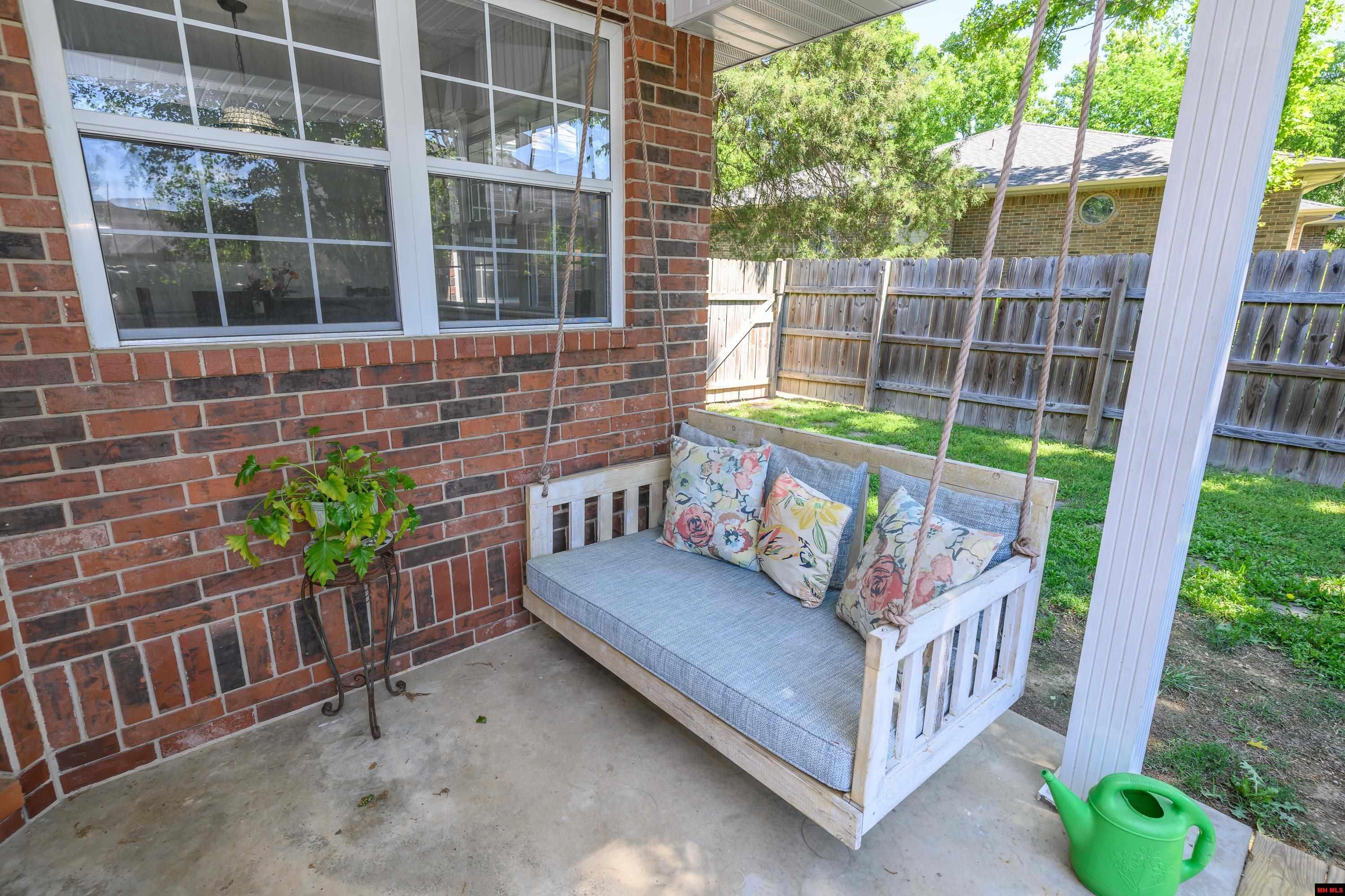 606 Leatherwood Drive