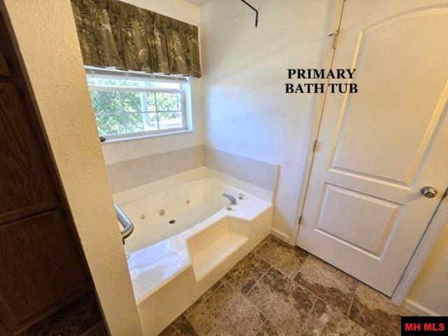 175 OAK SUMMIT DRIVE Mountain Home, AR