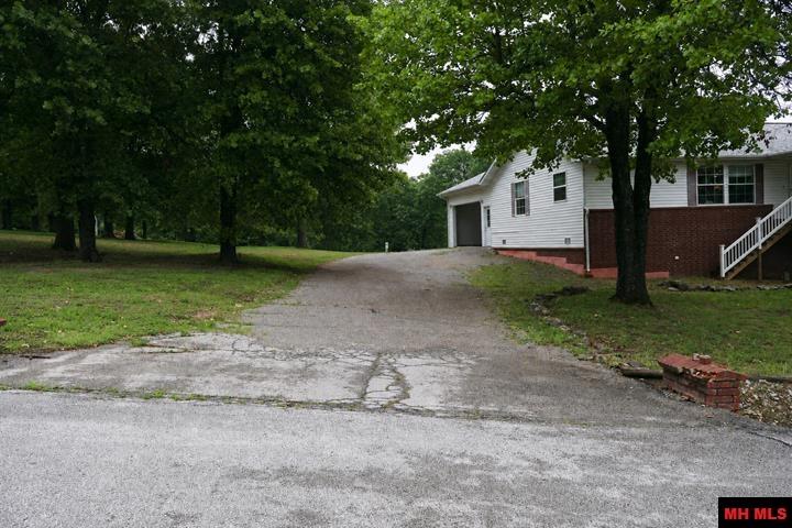 175 Oak Summit Drive
