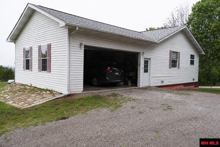 175 Oak Summit Drive