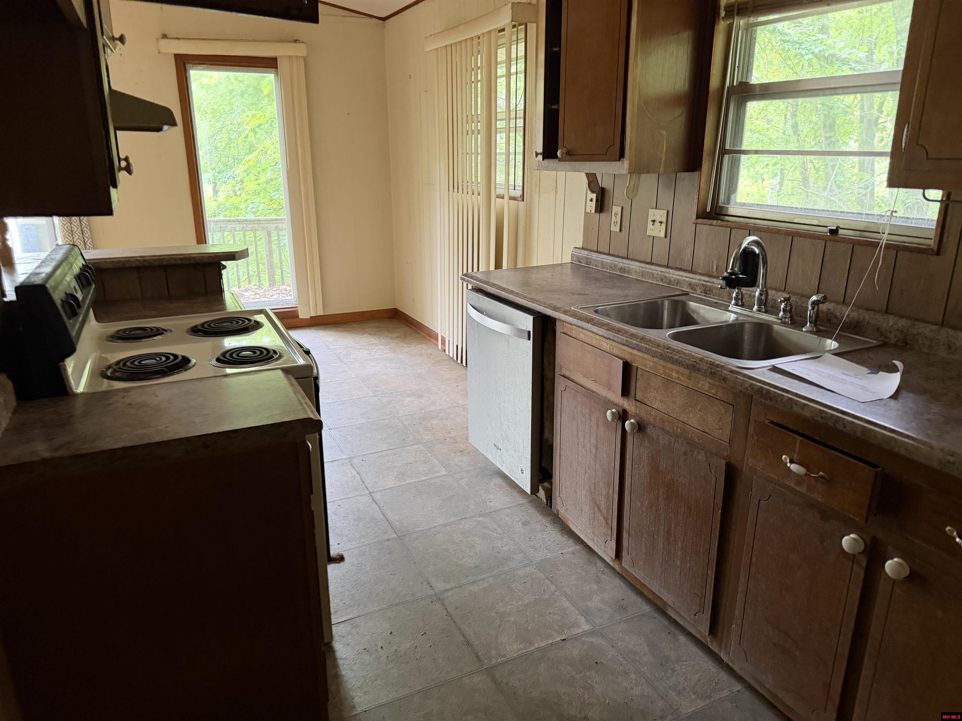 45 MONONGAHELA DRIVE Cherokee Village, AR