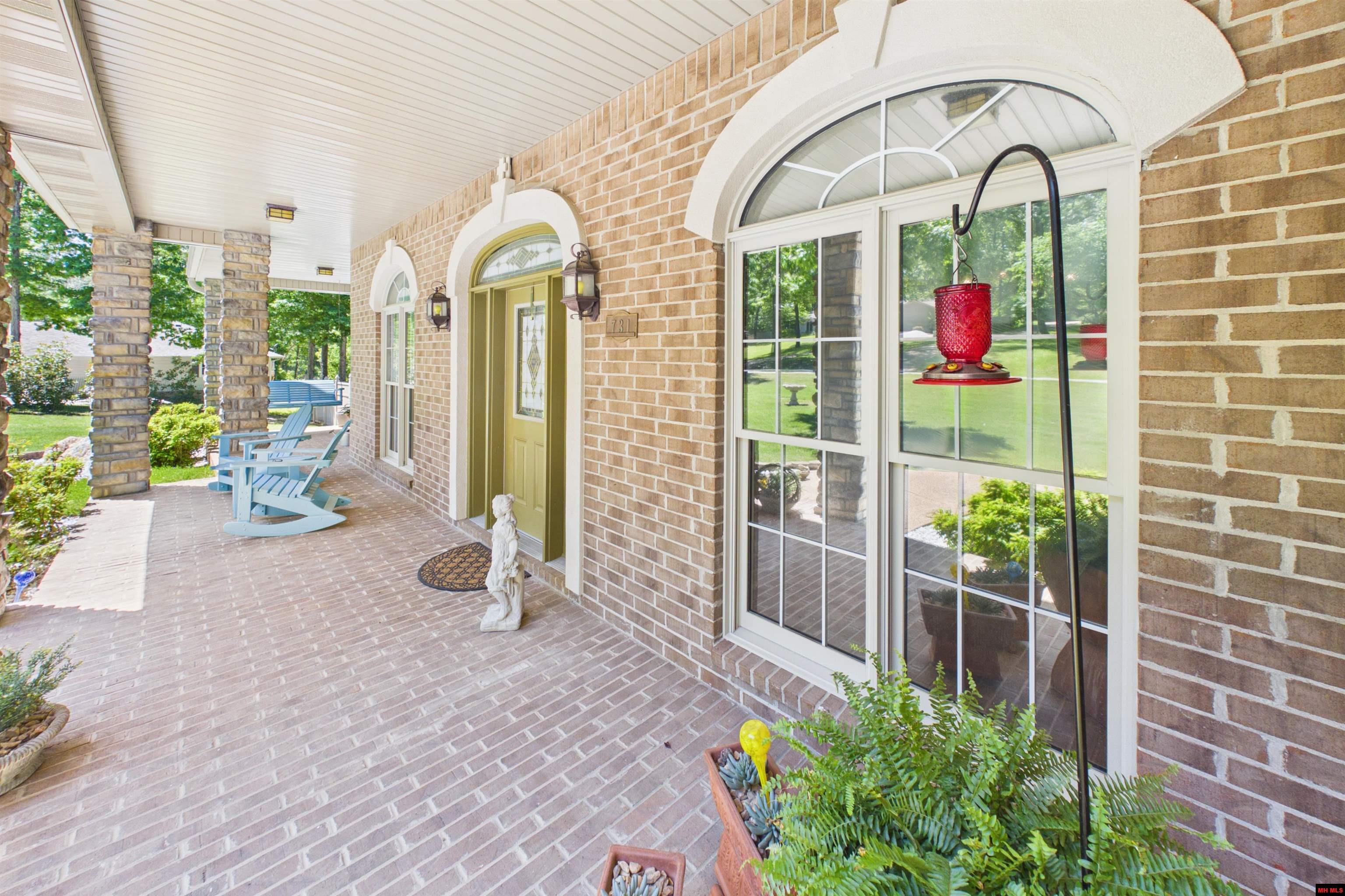 731 Pebblecreek Drive