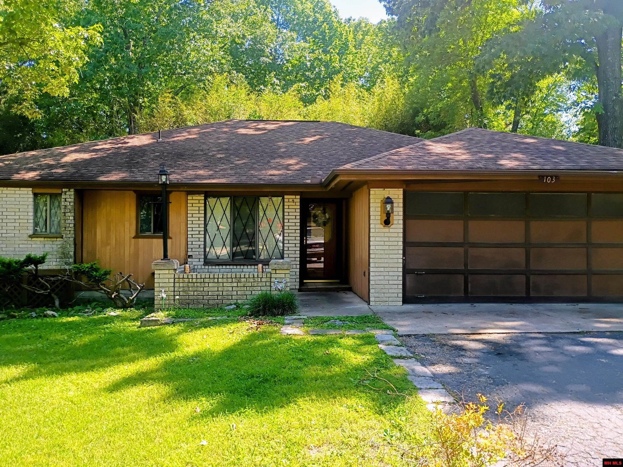 103 Alta Vista Drive
