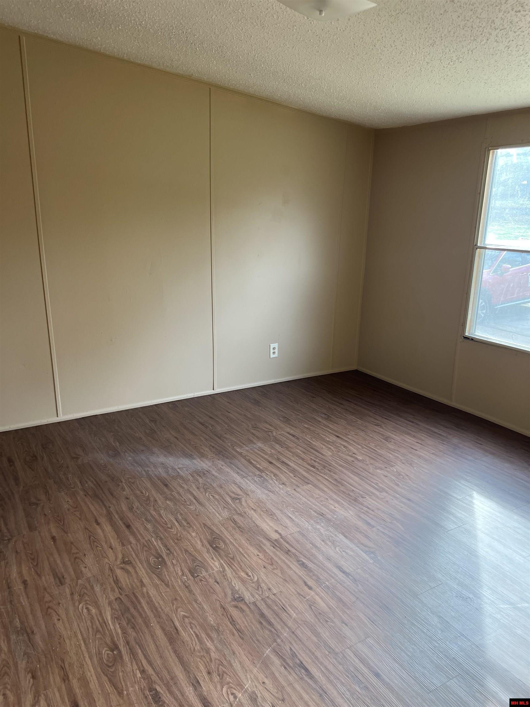 501 GIRARD STREET Flippin, AR