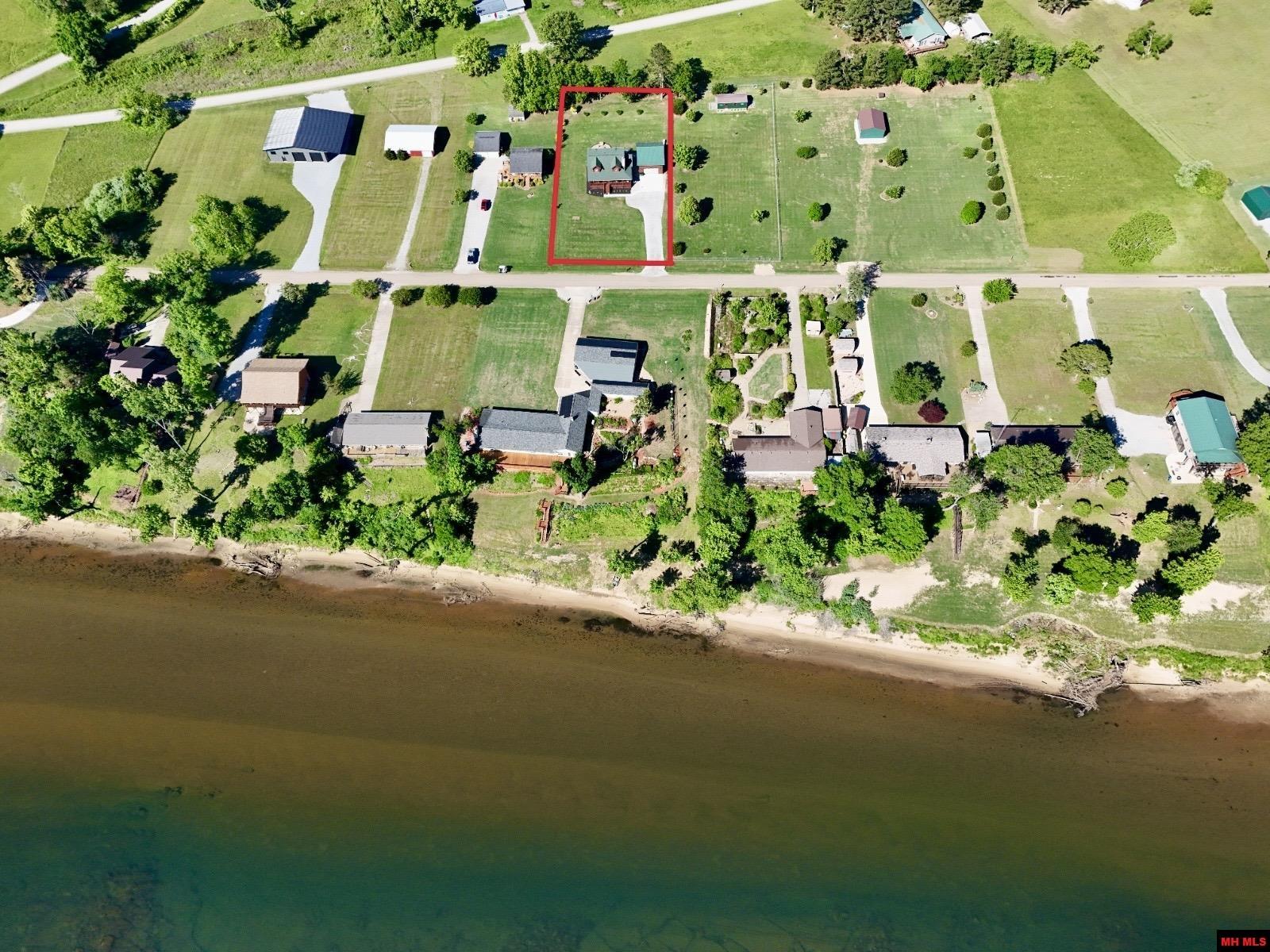 188 Riverside Drive