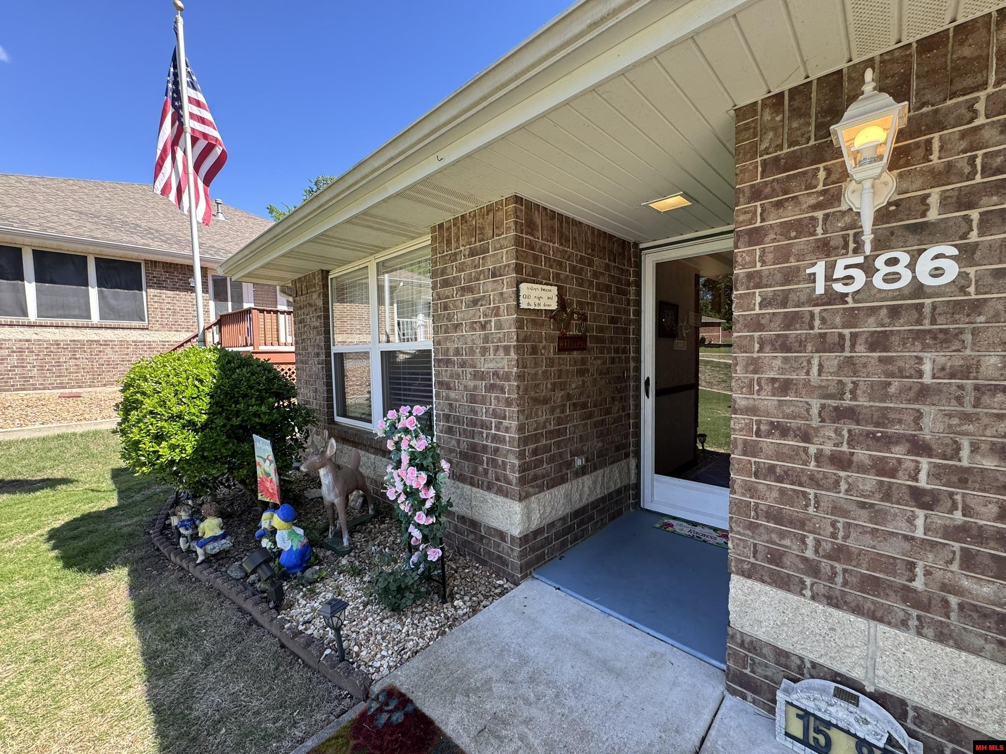 1586 MEADOWHILL DRIVE Mountain Home, AR