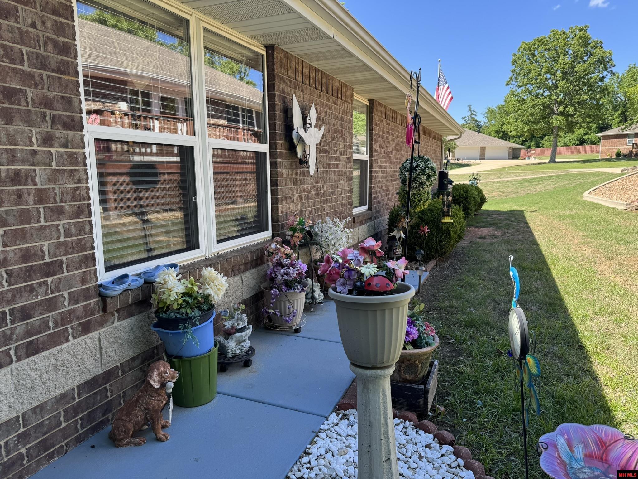 1586 MEADOWHILL DRIVE Mountain Home, AR