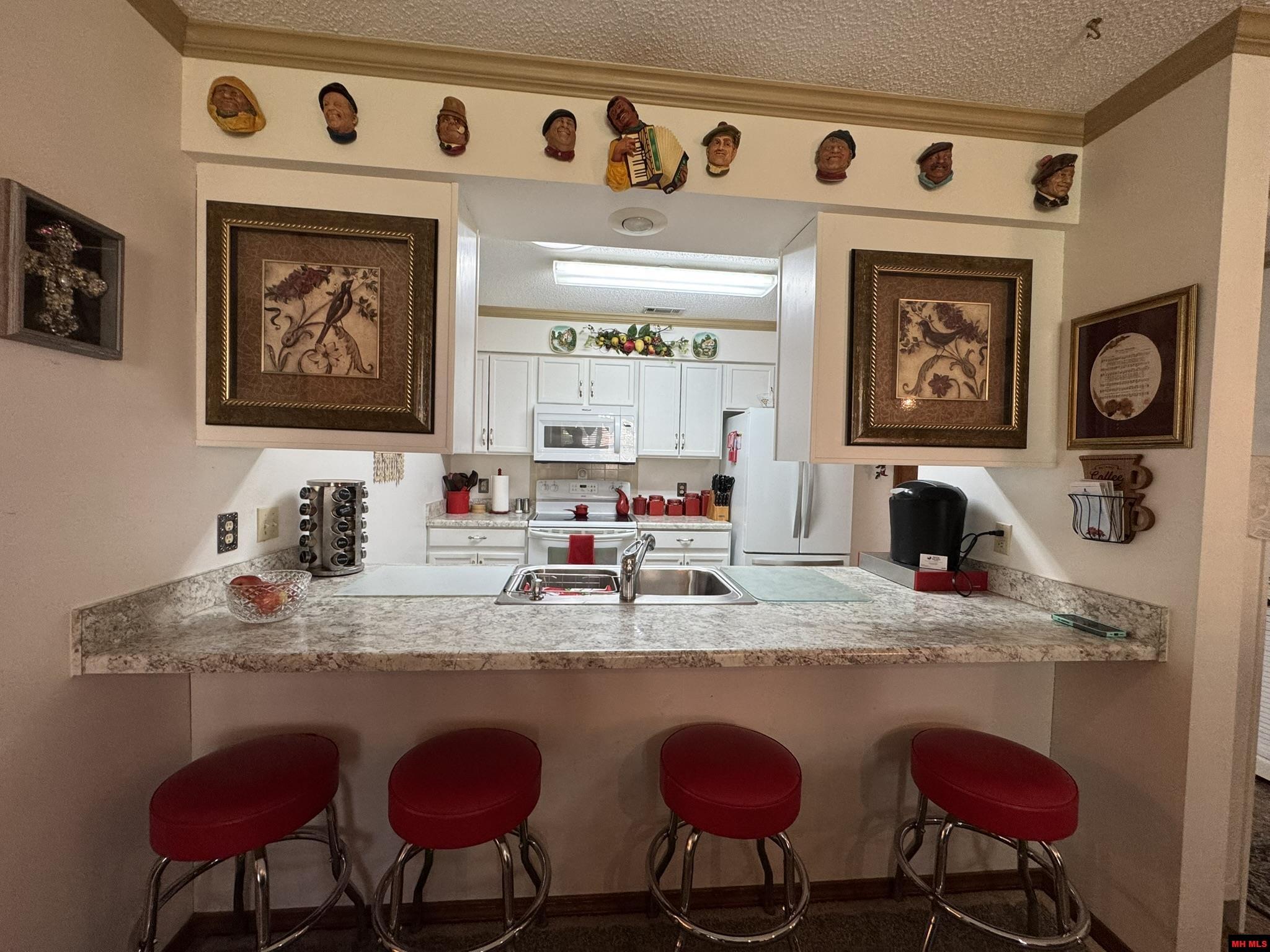 1586 MEADOWHILL DRIVE Mountain Home, AR