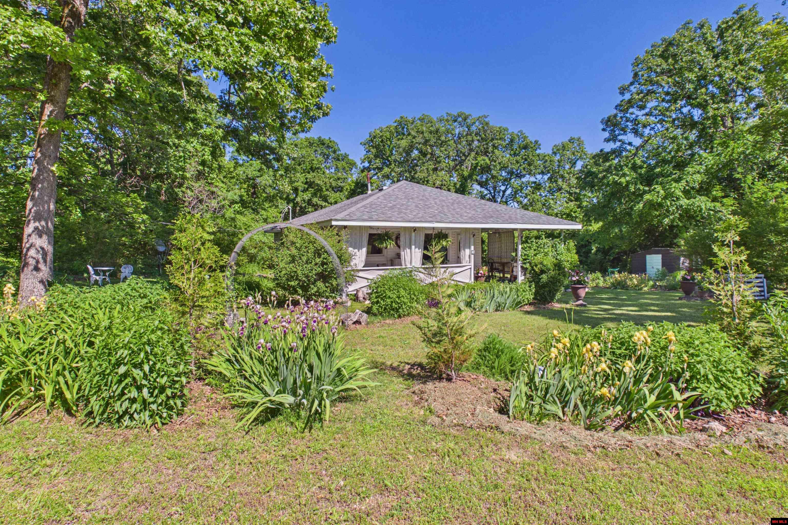 80 APPLE BLOSSOM CIRCLE Mountain Home, AR