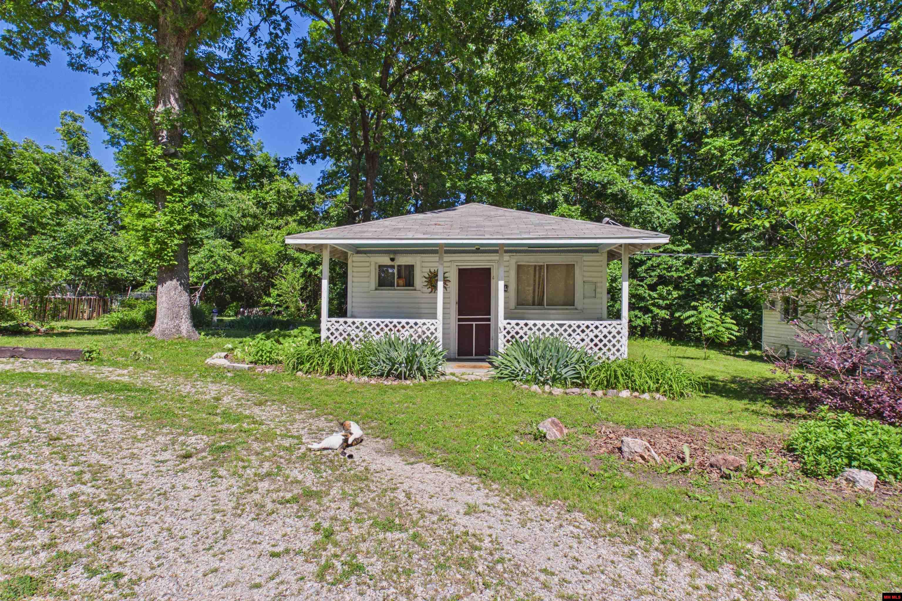 80 APPLE BLOSSOM CIRCLE Mountain Home, AR
