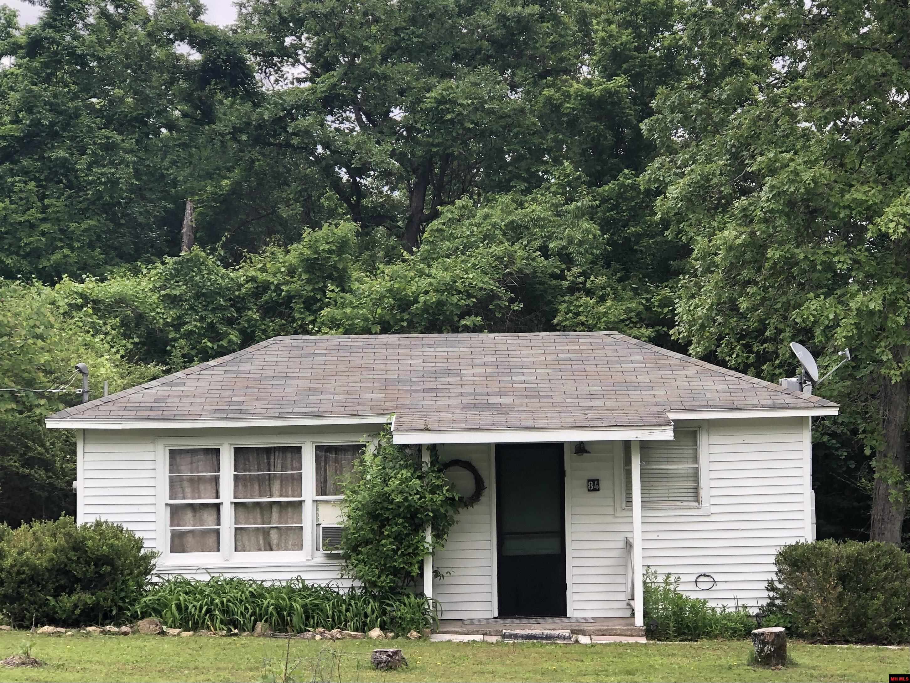 80 APPLE BLOSSOM CIRCLE Mountain Home, AR