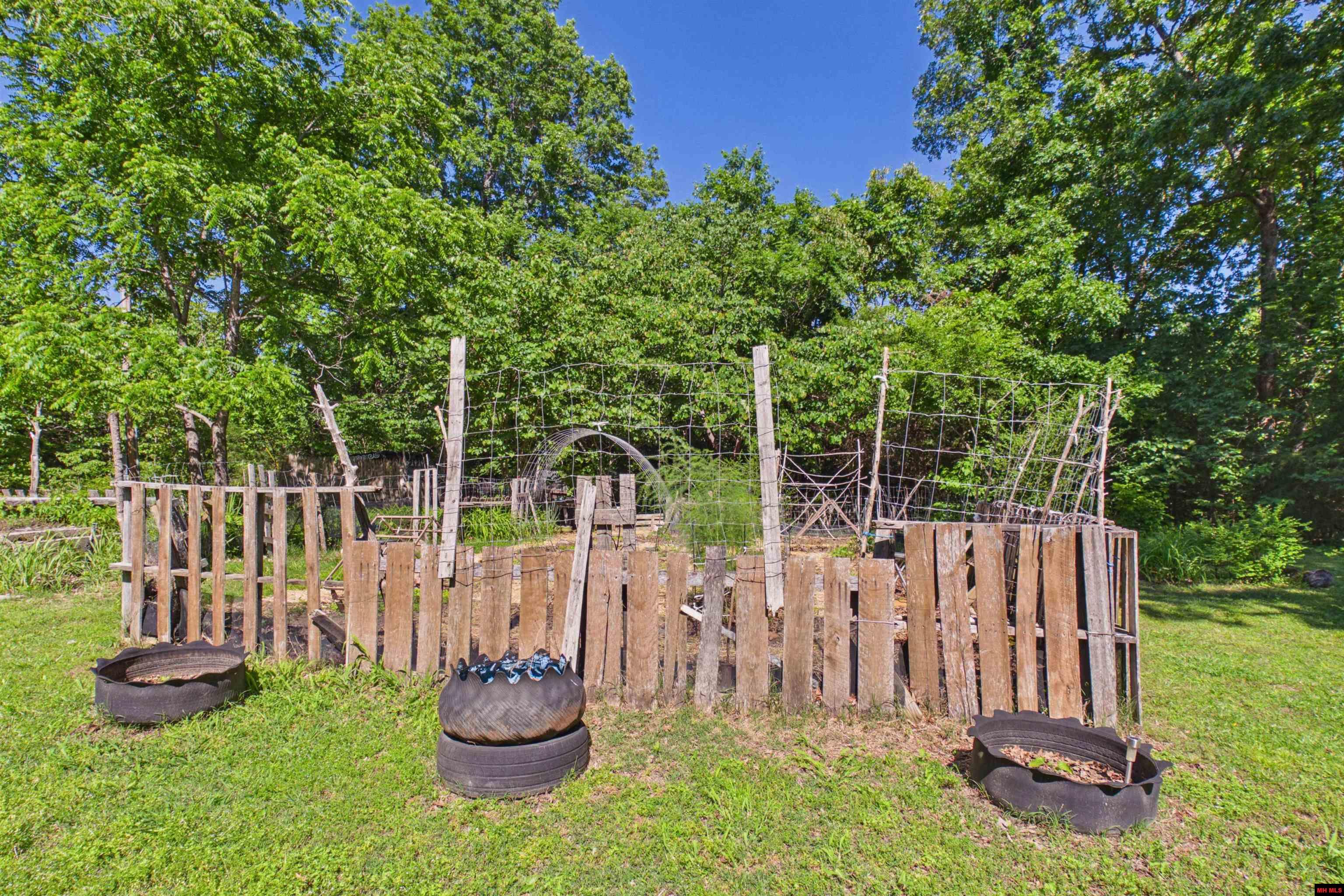 80 APPLE BLOSSOM CIRCLE Mountain Home, AR