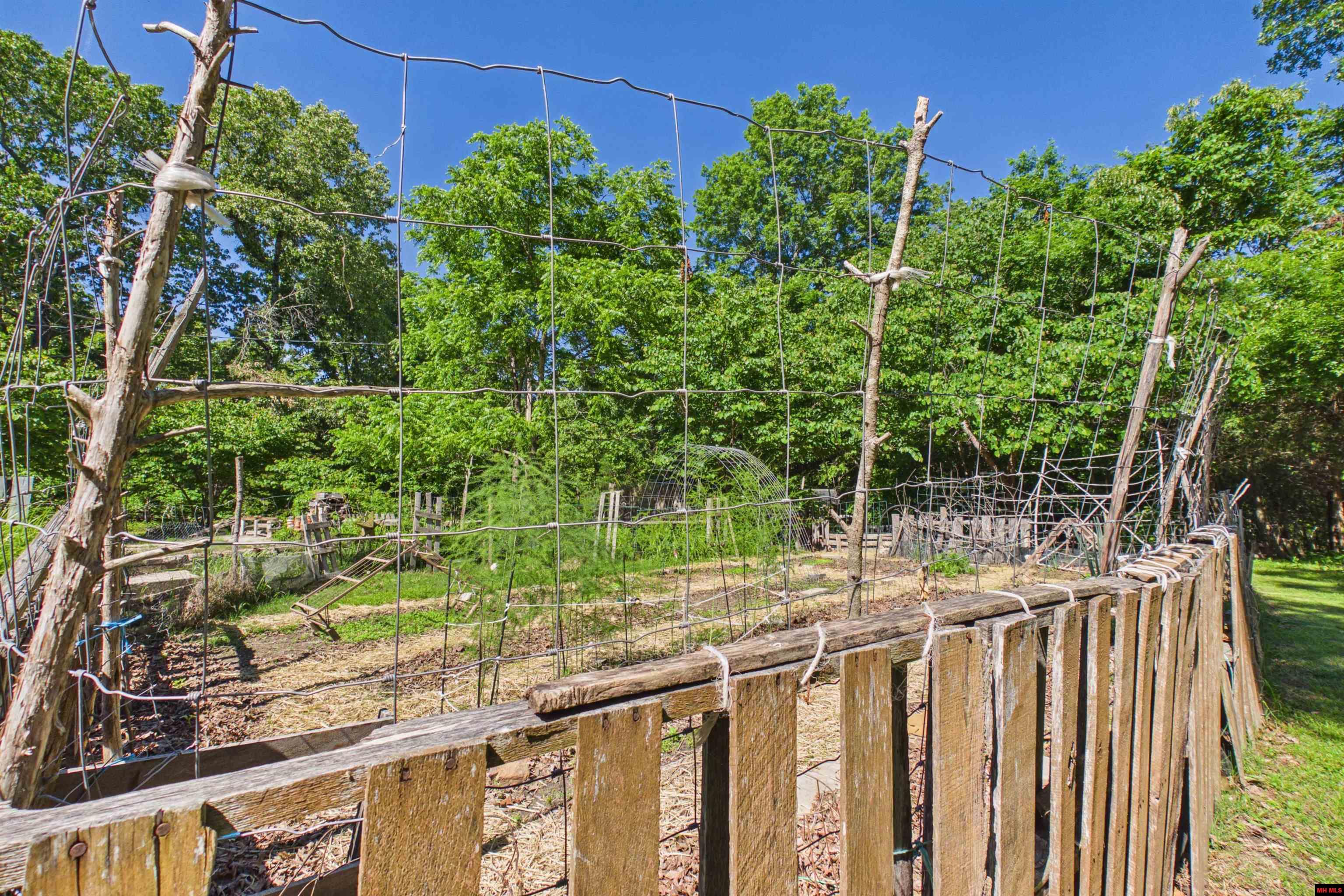 80 APPLE BLOSSOM CIRCLE Mountain Home, AR