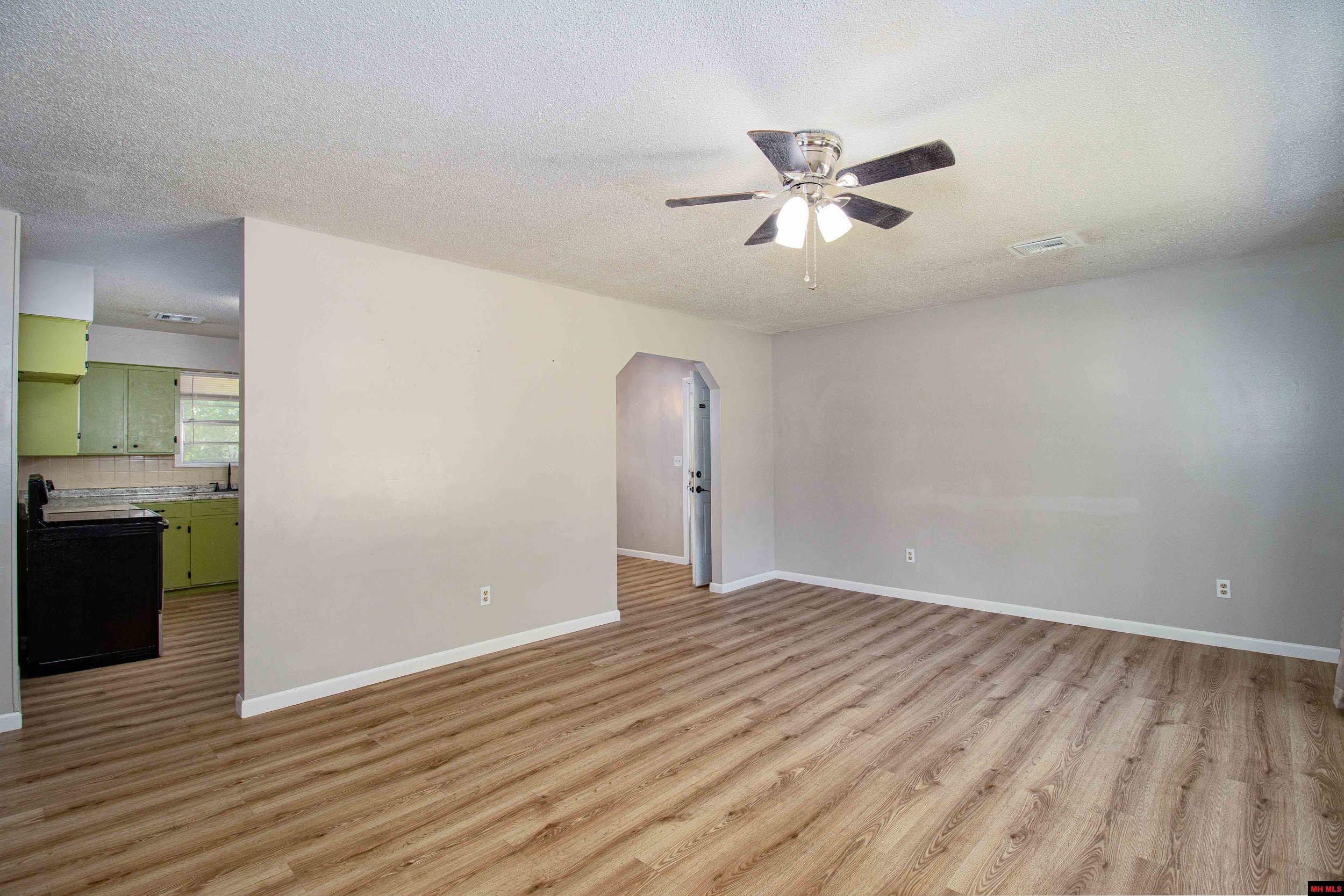 506 Ray Street
