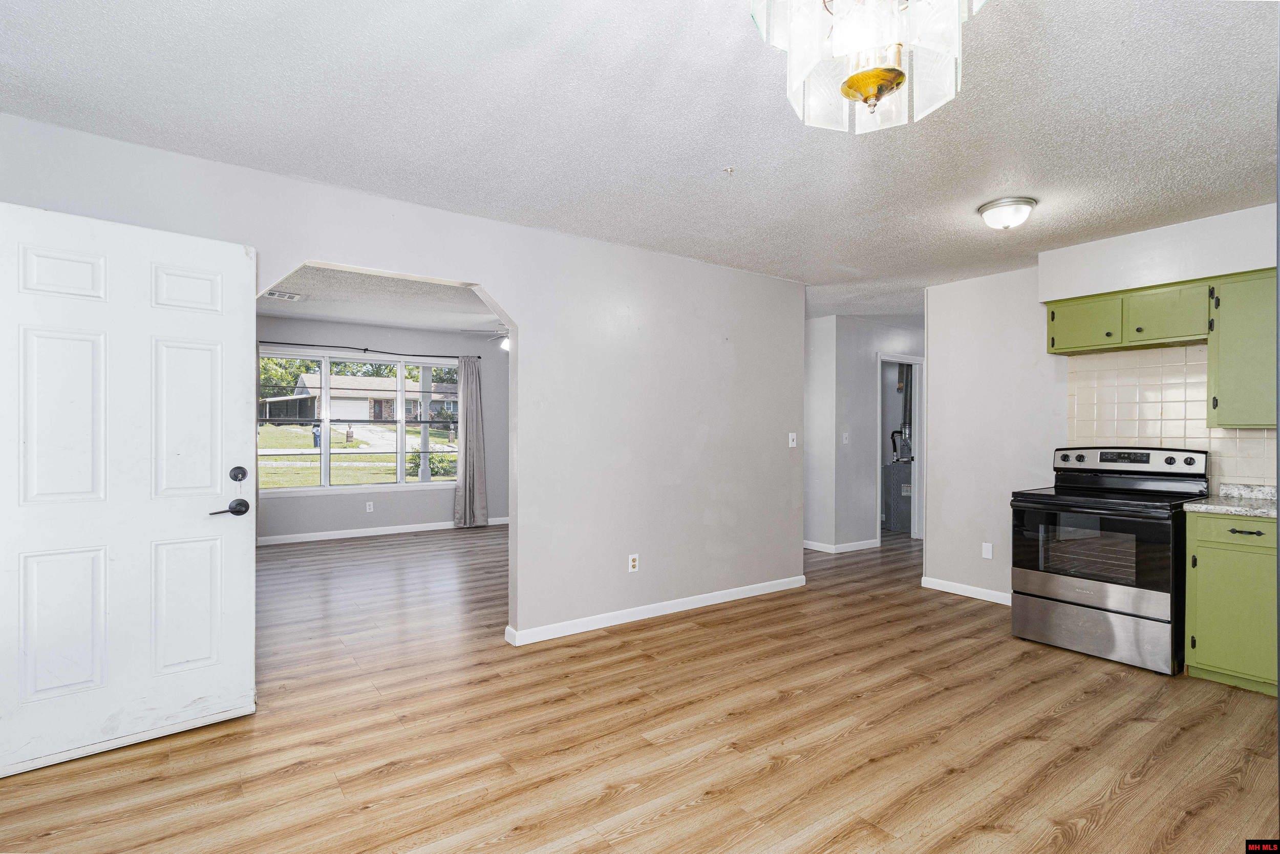 506 Ray Street