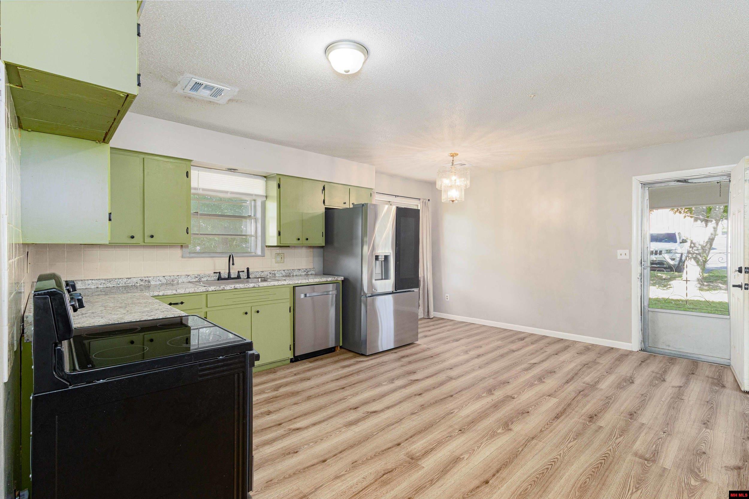 506 Ray Street