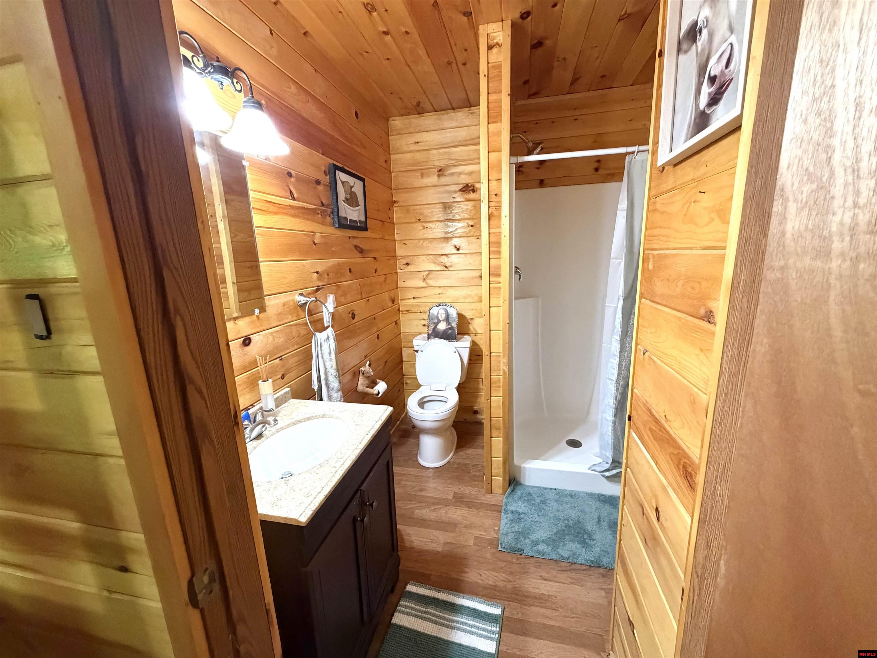412 LONGWAY DRIVE Yellville, AR