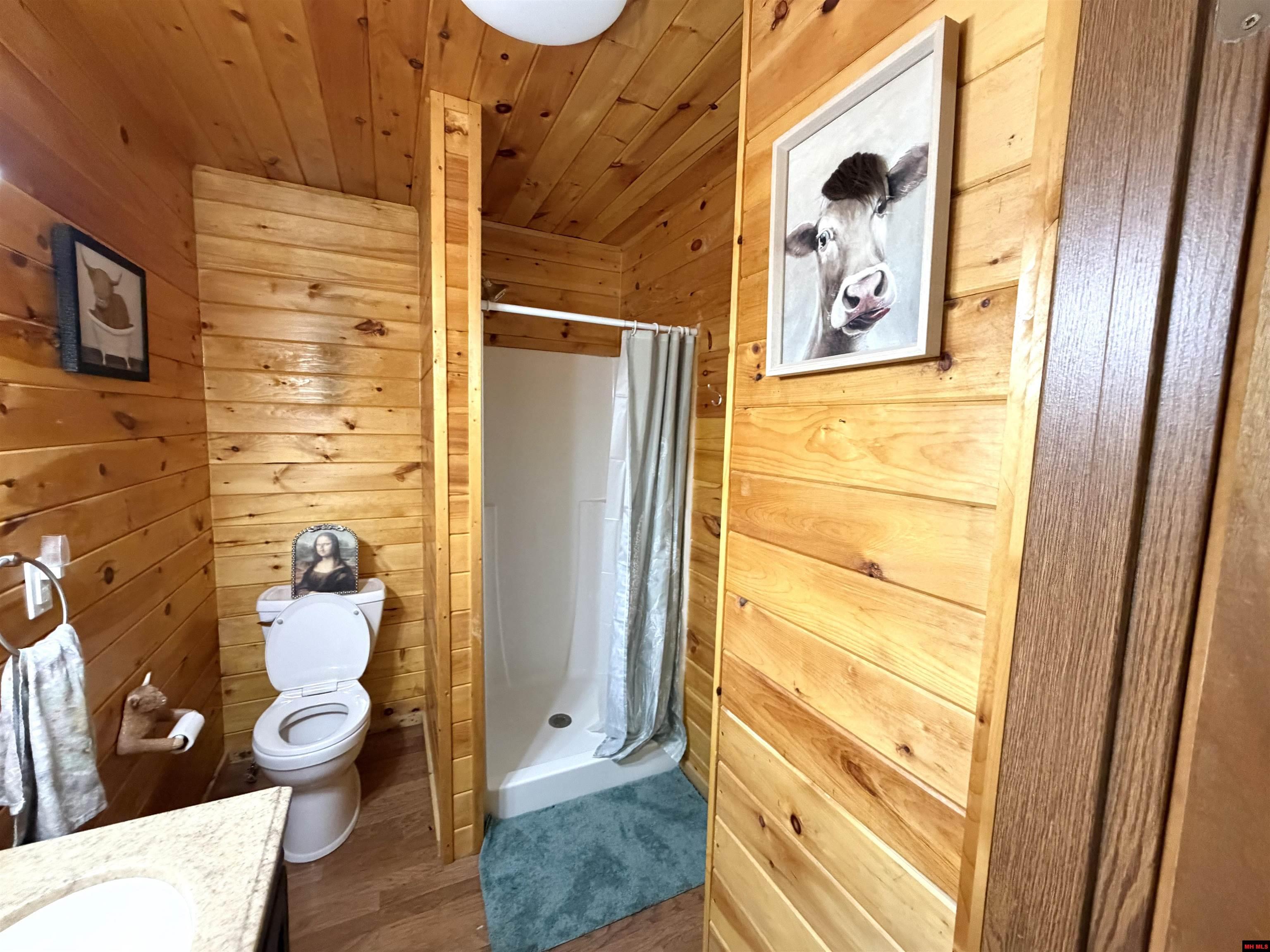 412 LONGWAY DRIVE Yellville, AR