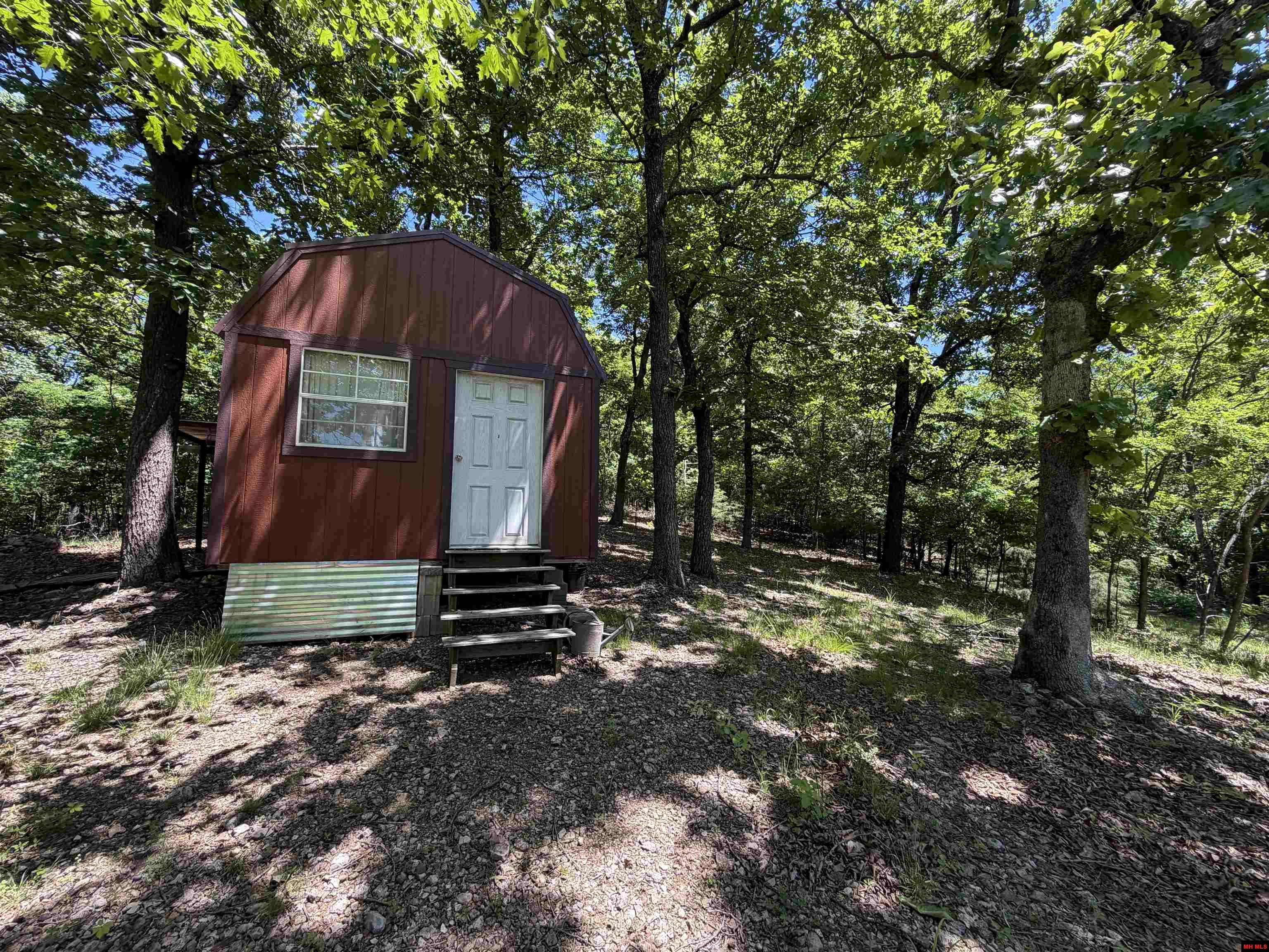 412 LONGWAY DRIVE Yellville, AR