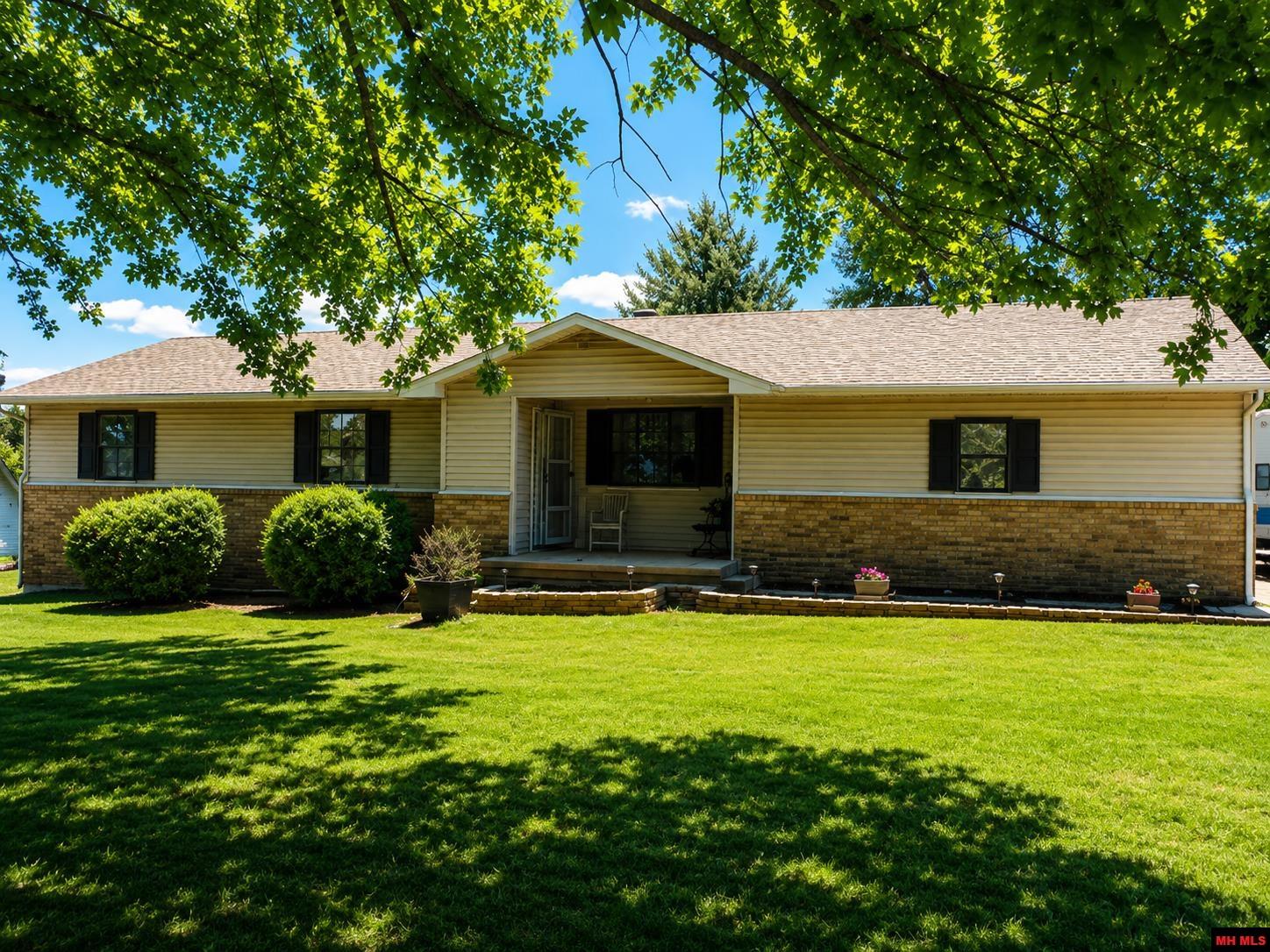 605 NEWTON AVENUE Mountain Home, AR