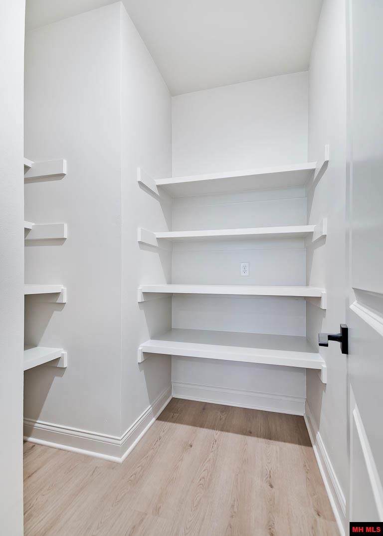1049 Nottington Street