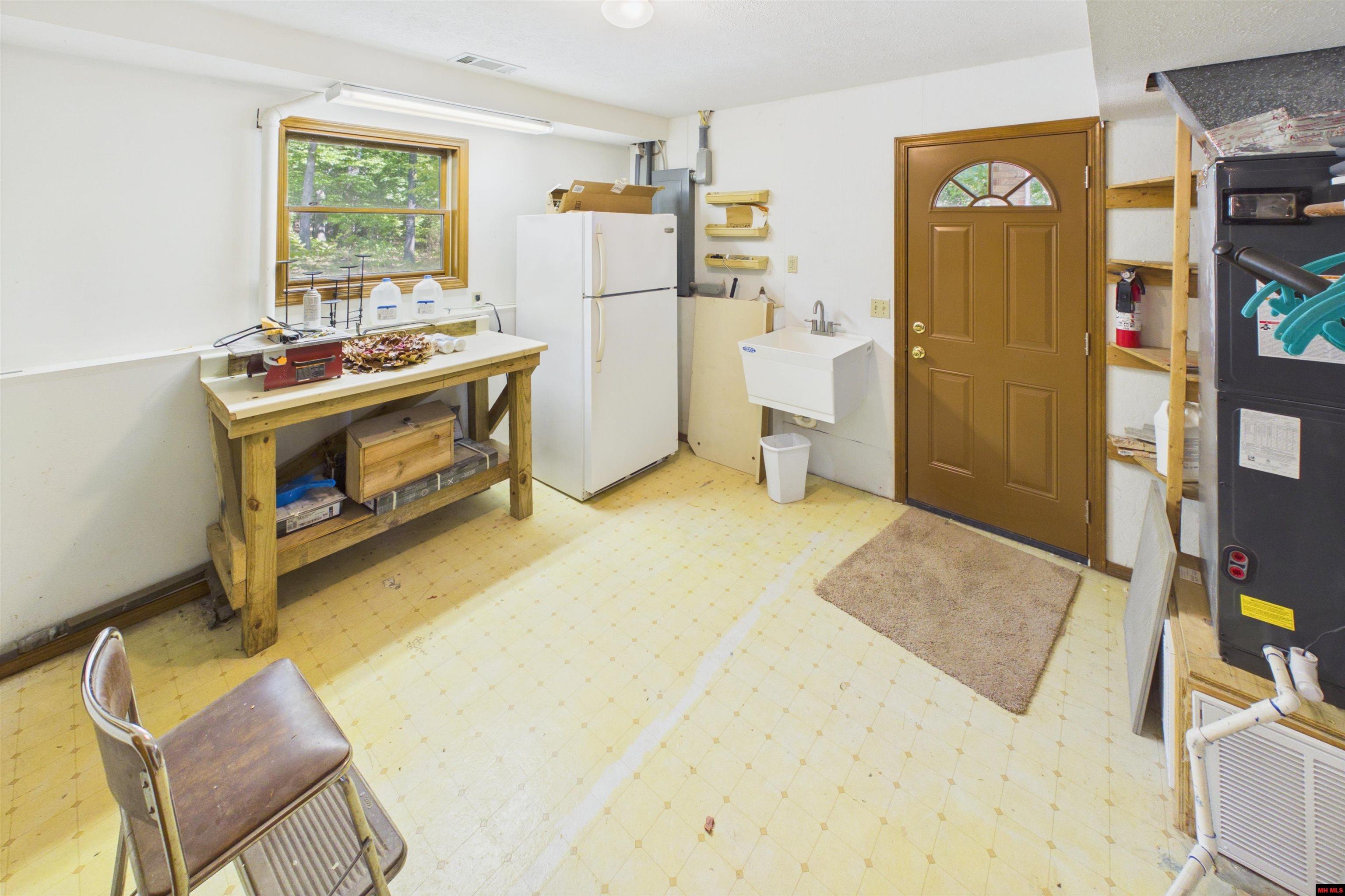 855 Buff Road
