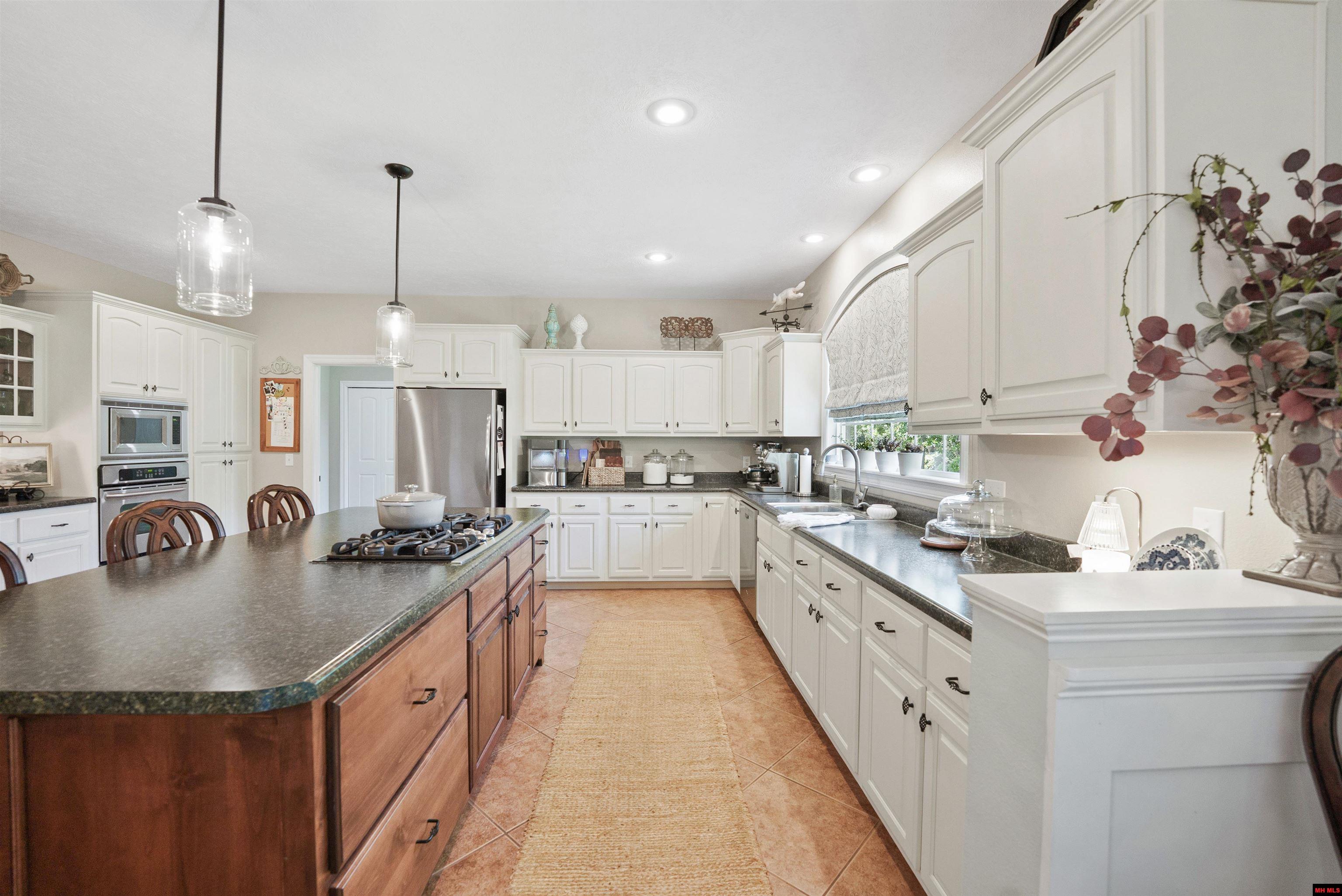 2027 Shadow Oak Drive