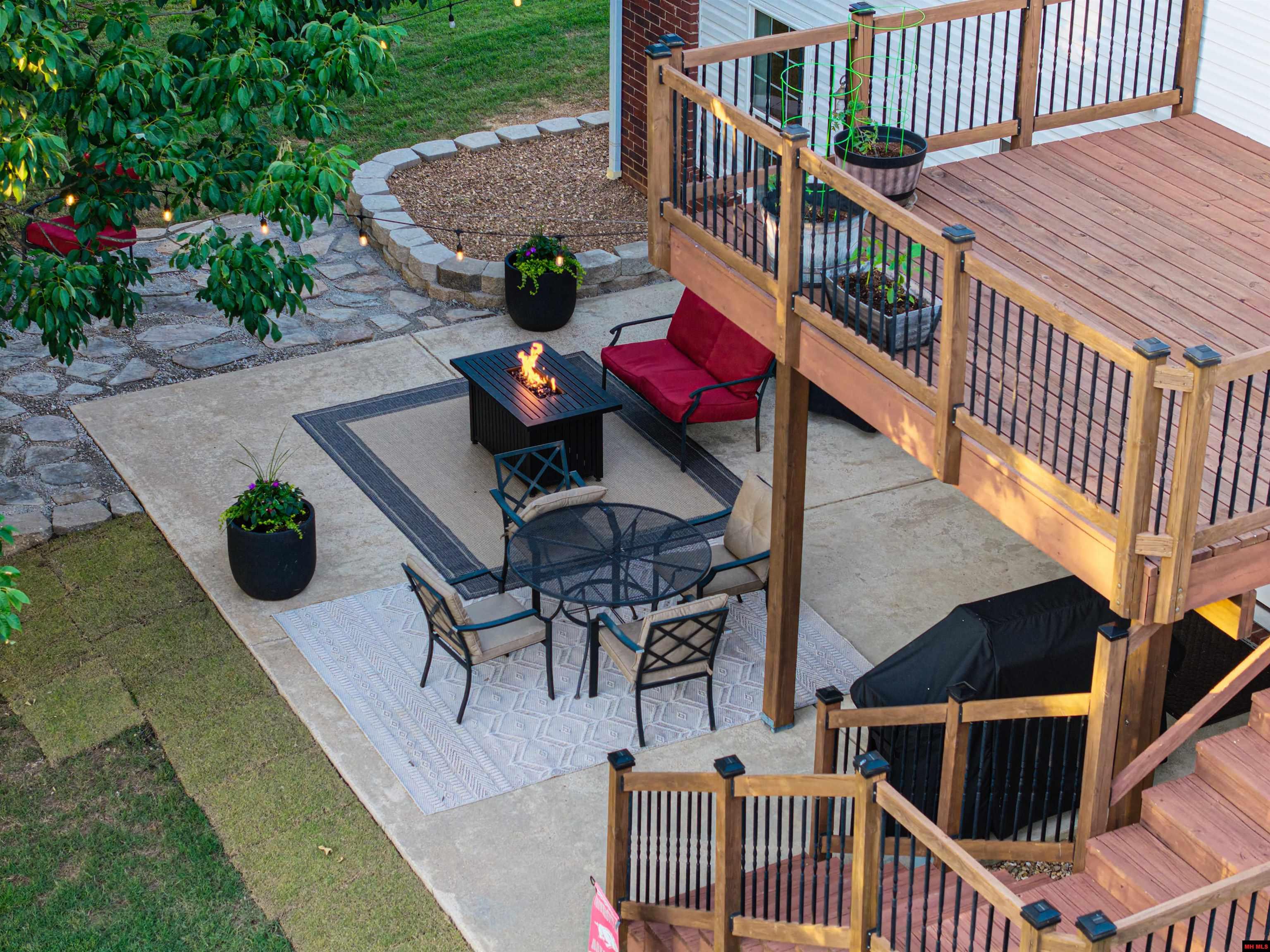 2027 Shadow Oak Drive