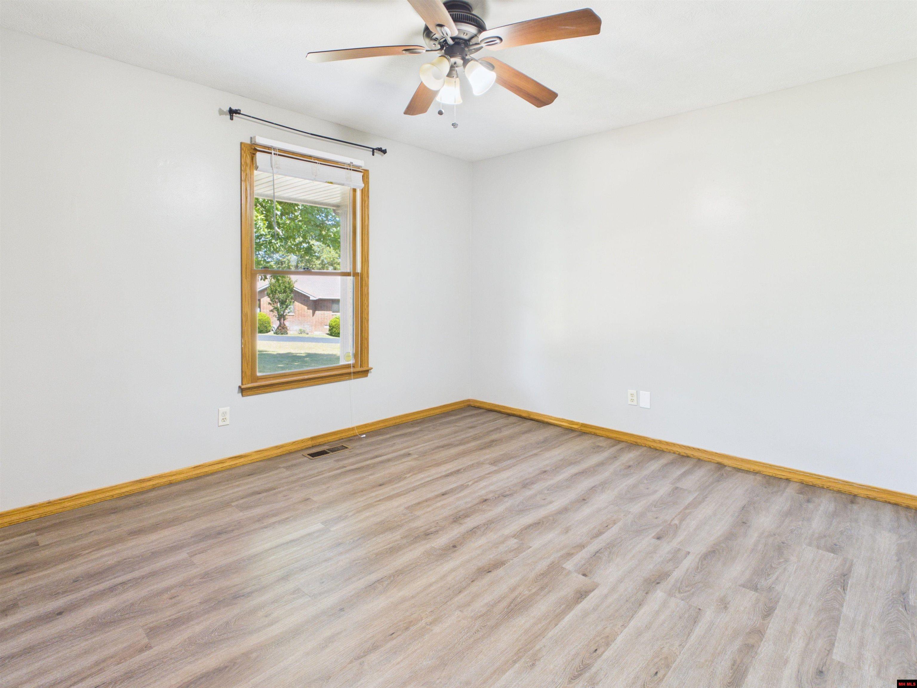 26 Hickory Heights Drive