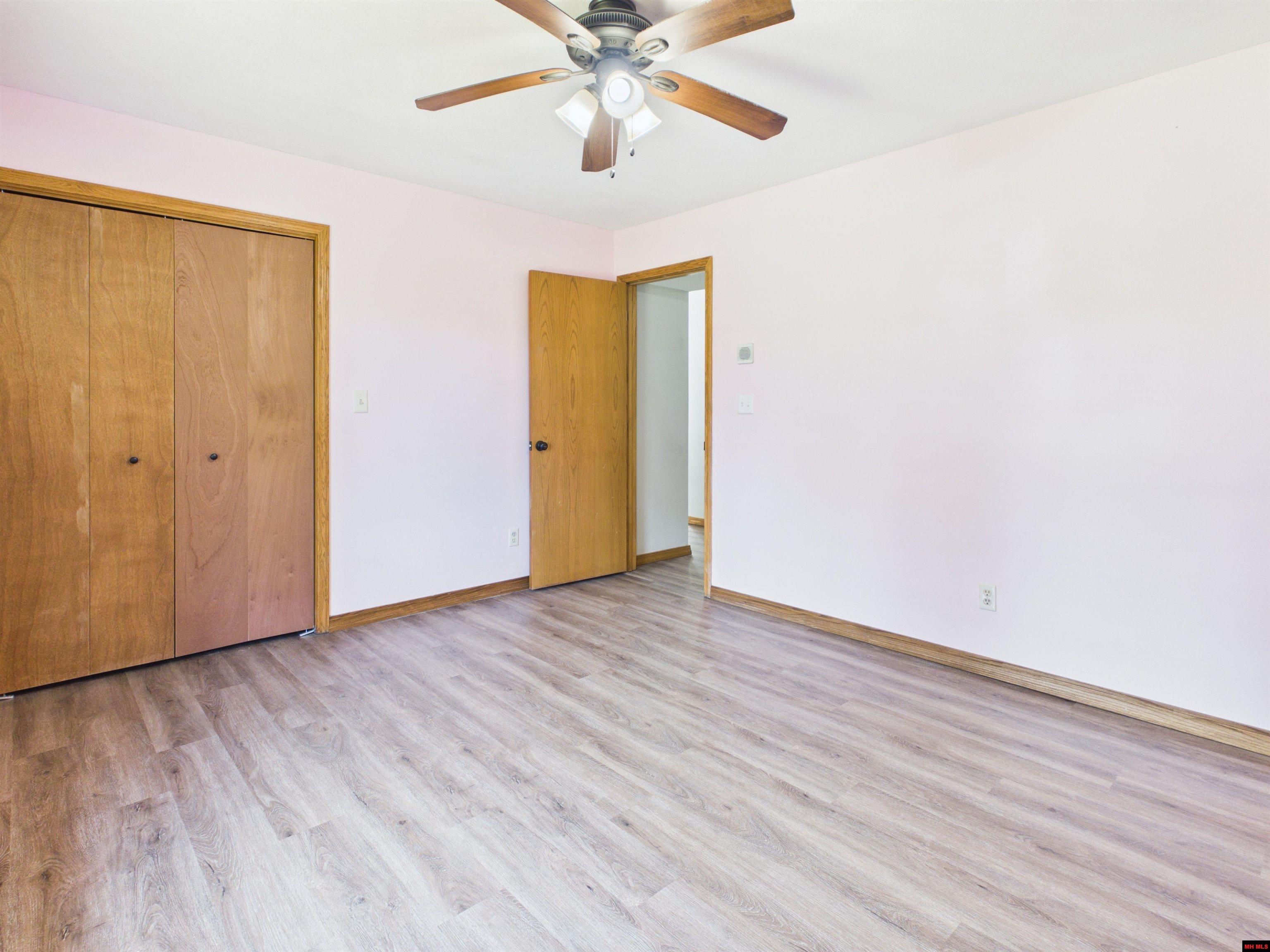 26 Hickory Heights Drive