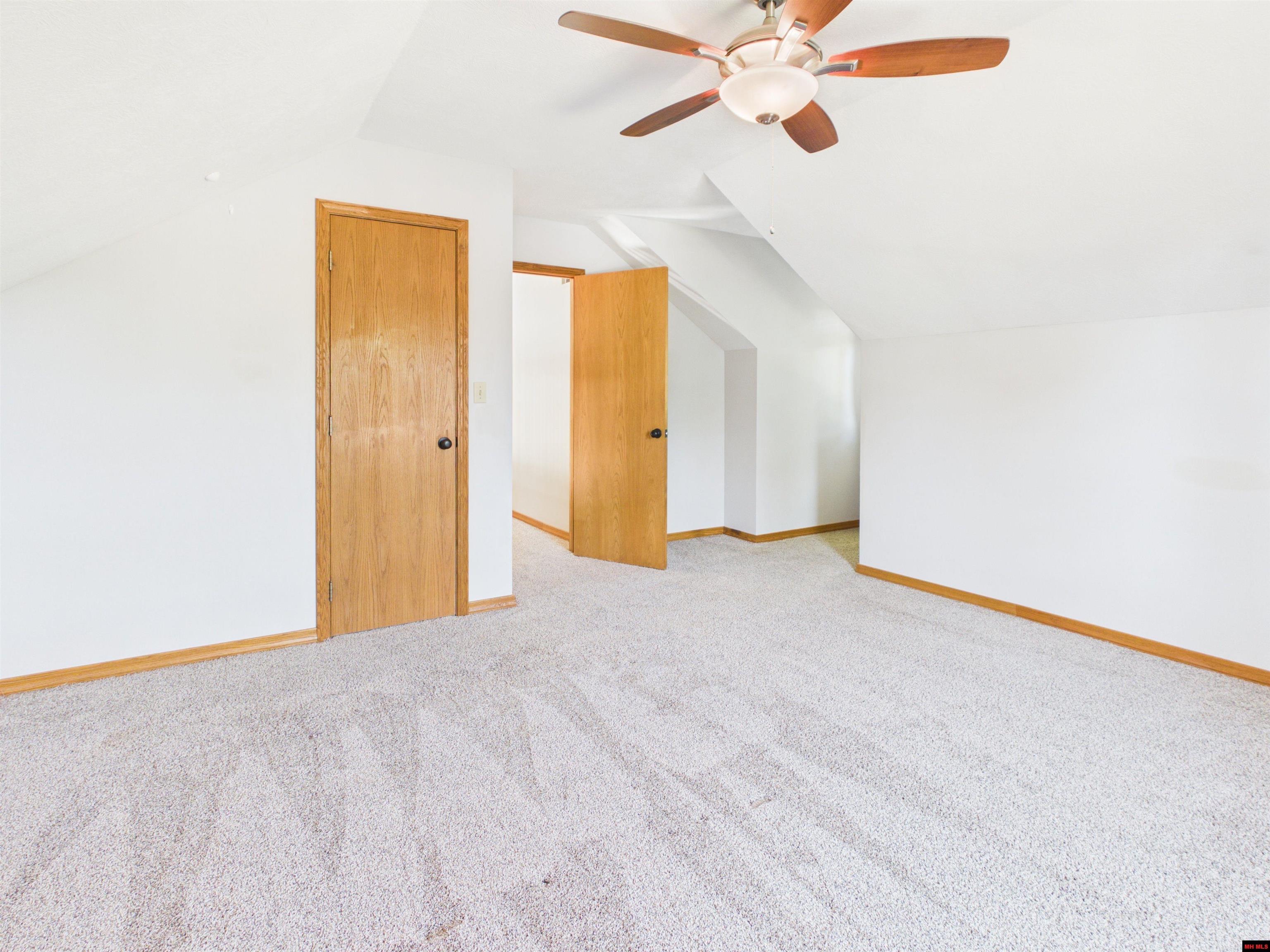 26 Hickory Heights Drive