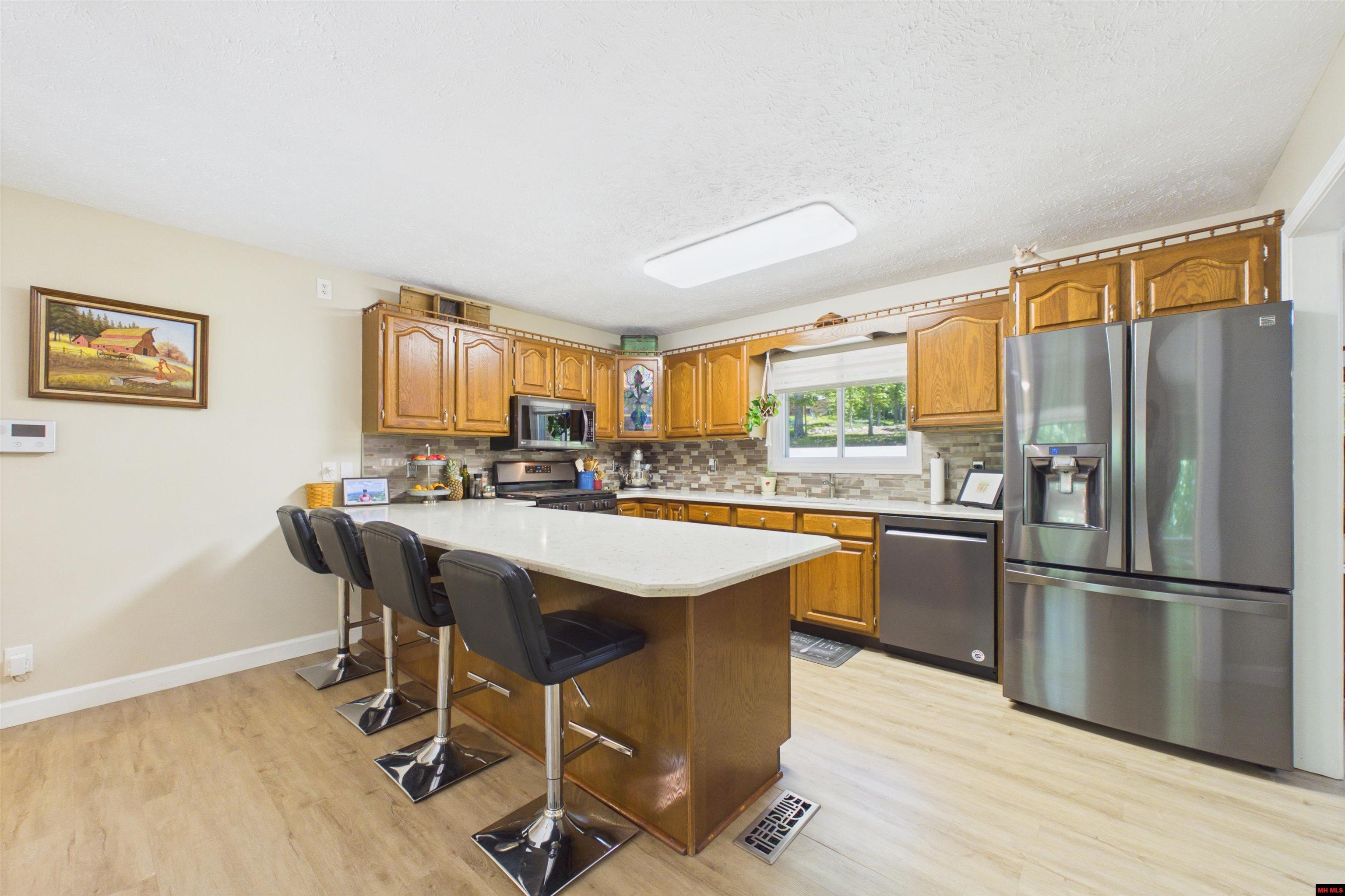 46 Stonehedge Drive
