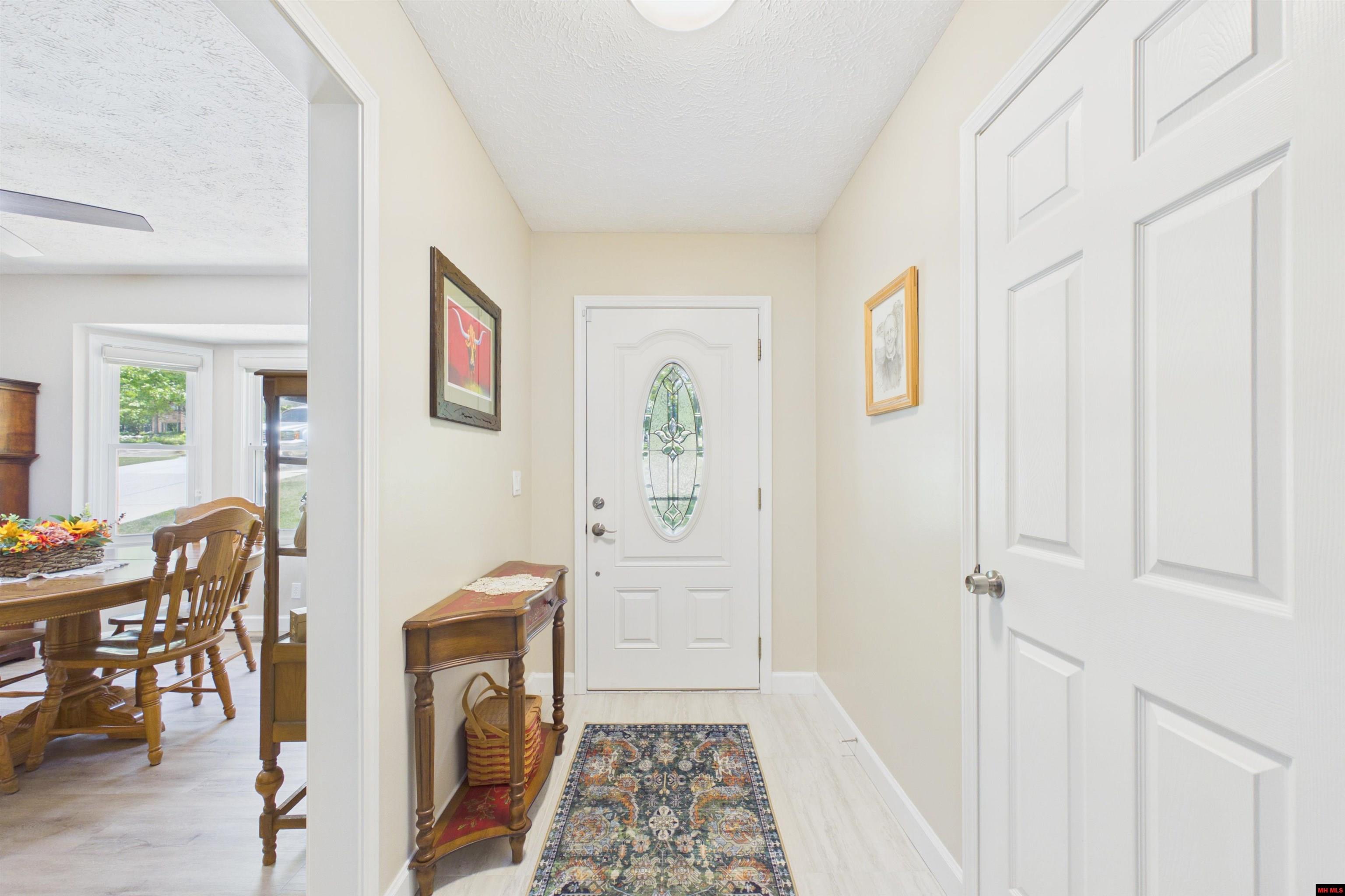 46 Stonehedge Drive