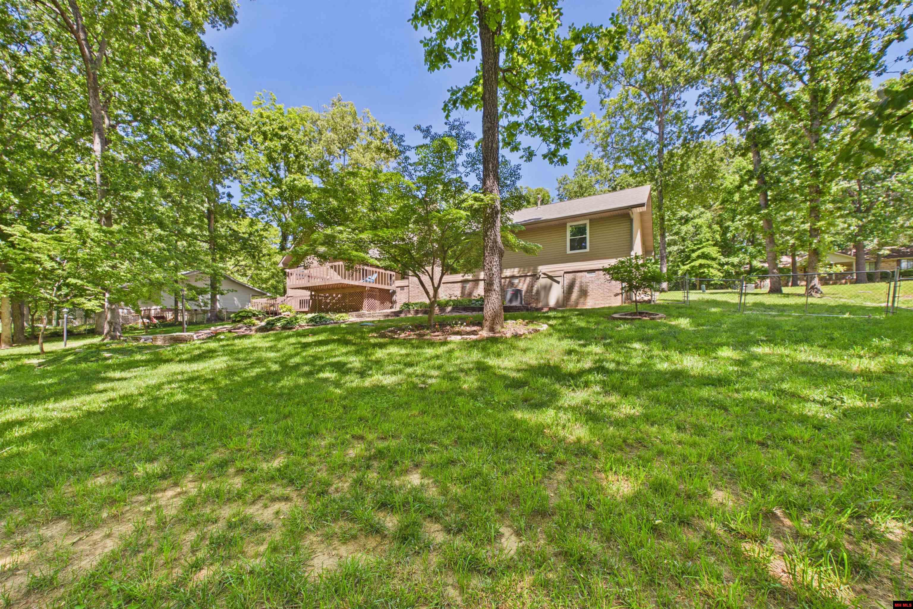 46 Stonehedge Drive