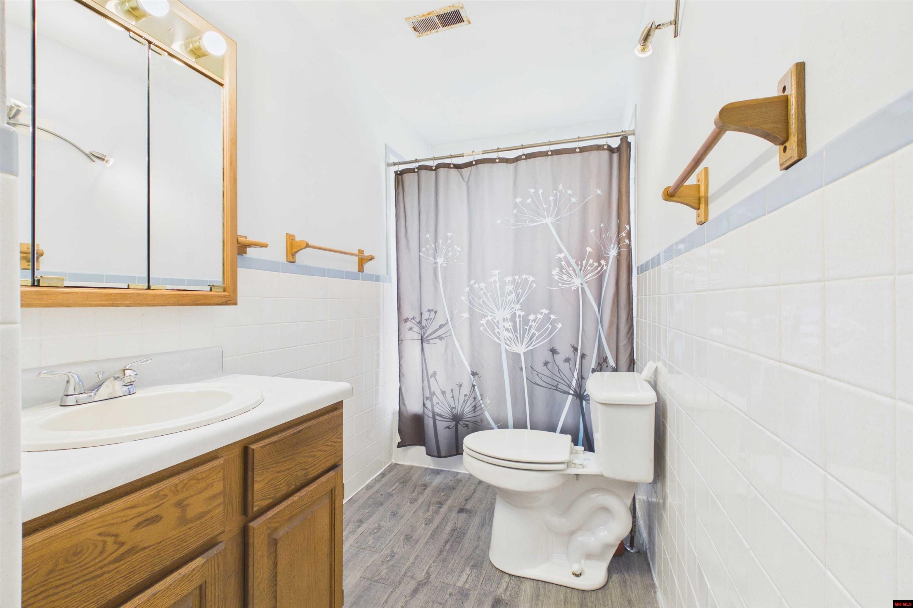 920 Shay Drive