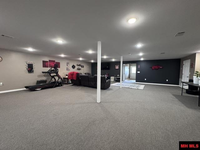 711 E Red Barn Road