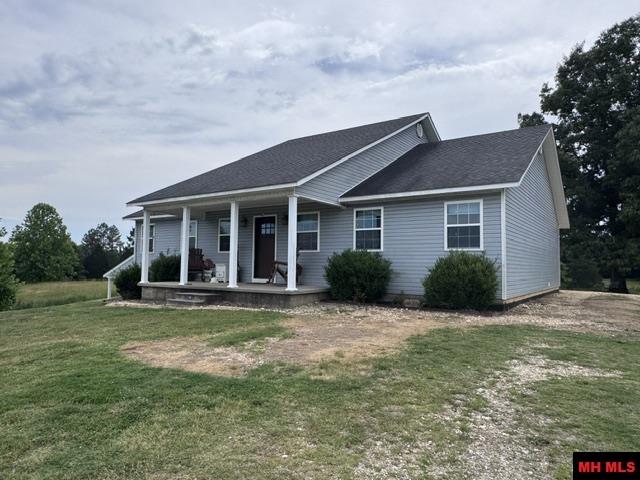 711 E Red Barn Road