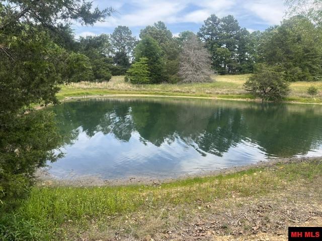 711 E Red Barn Road