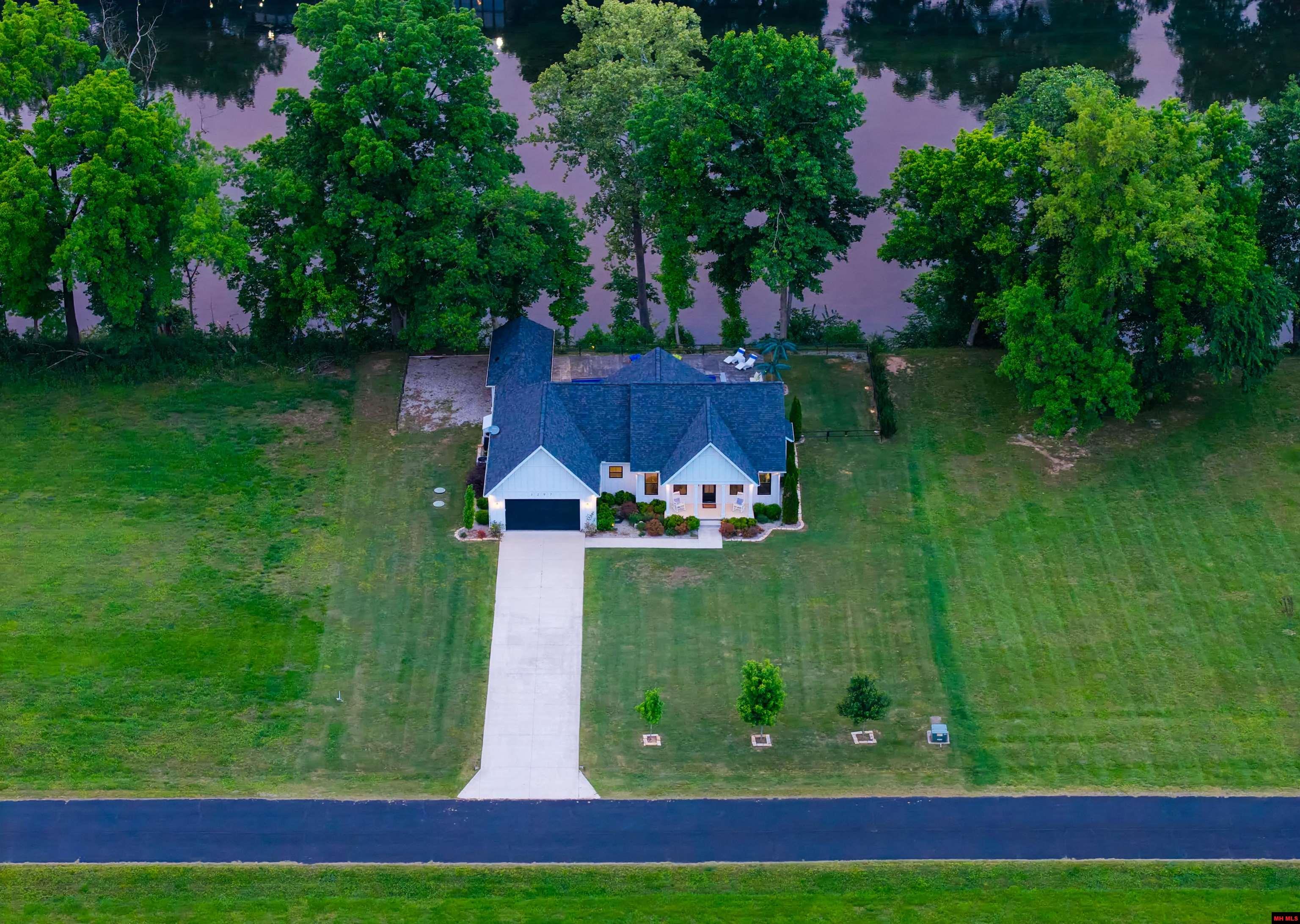 1297 Cane Island Road