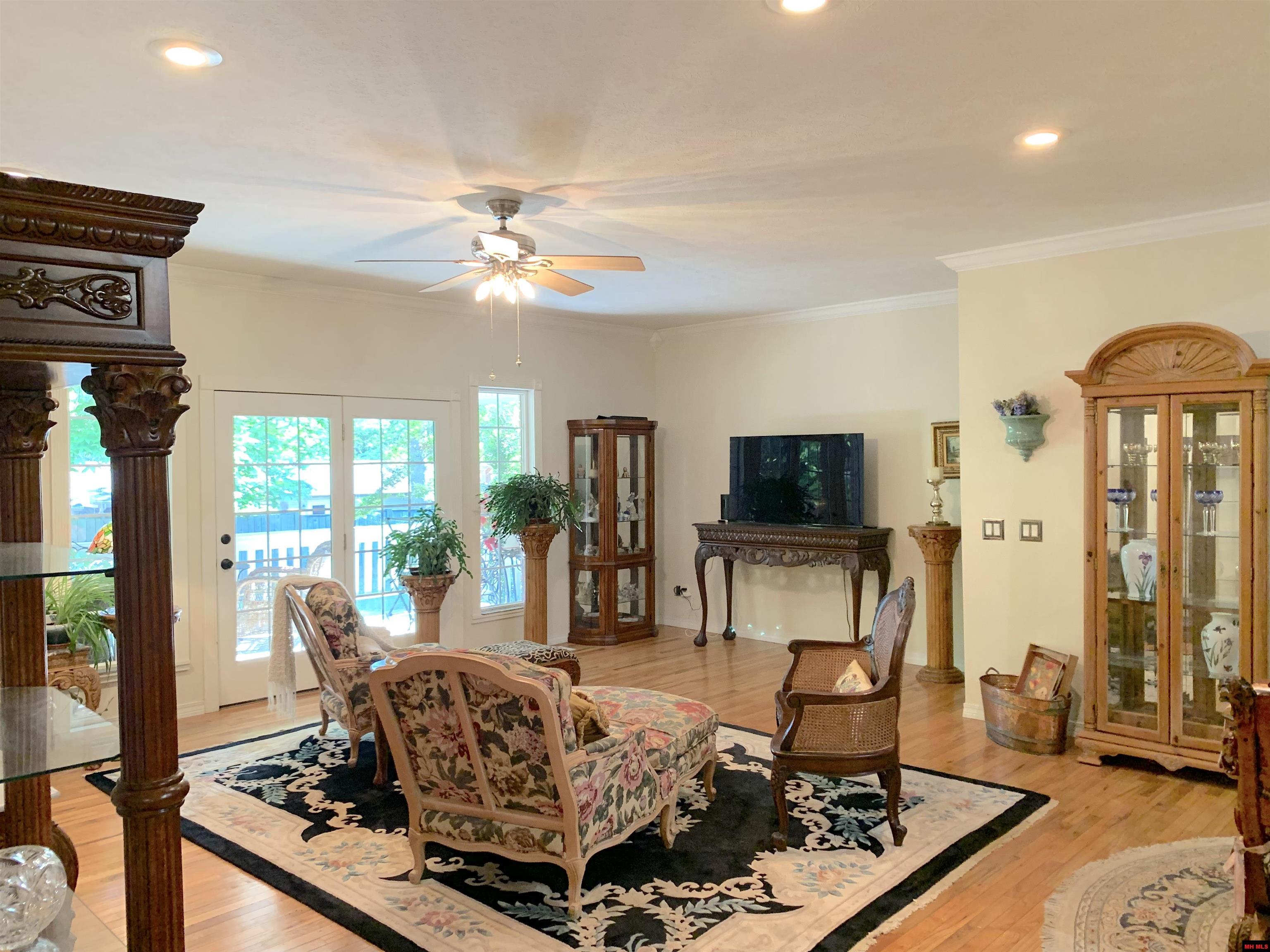 178 Breckenridge Court