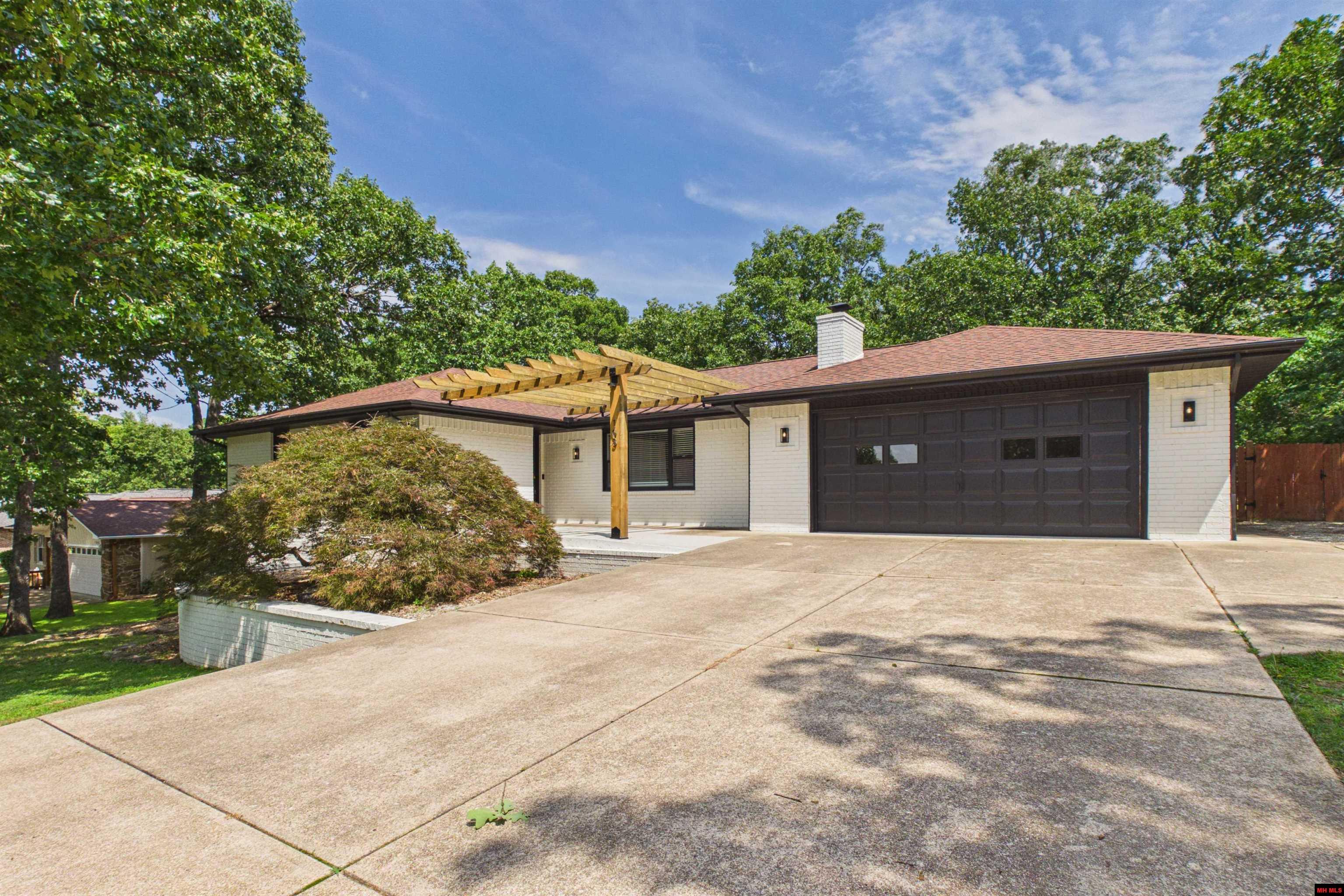 103 Forest Drive