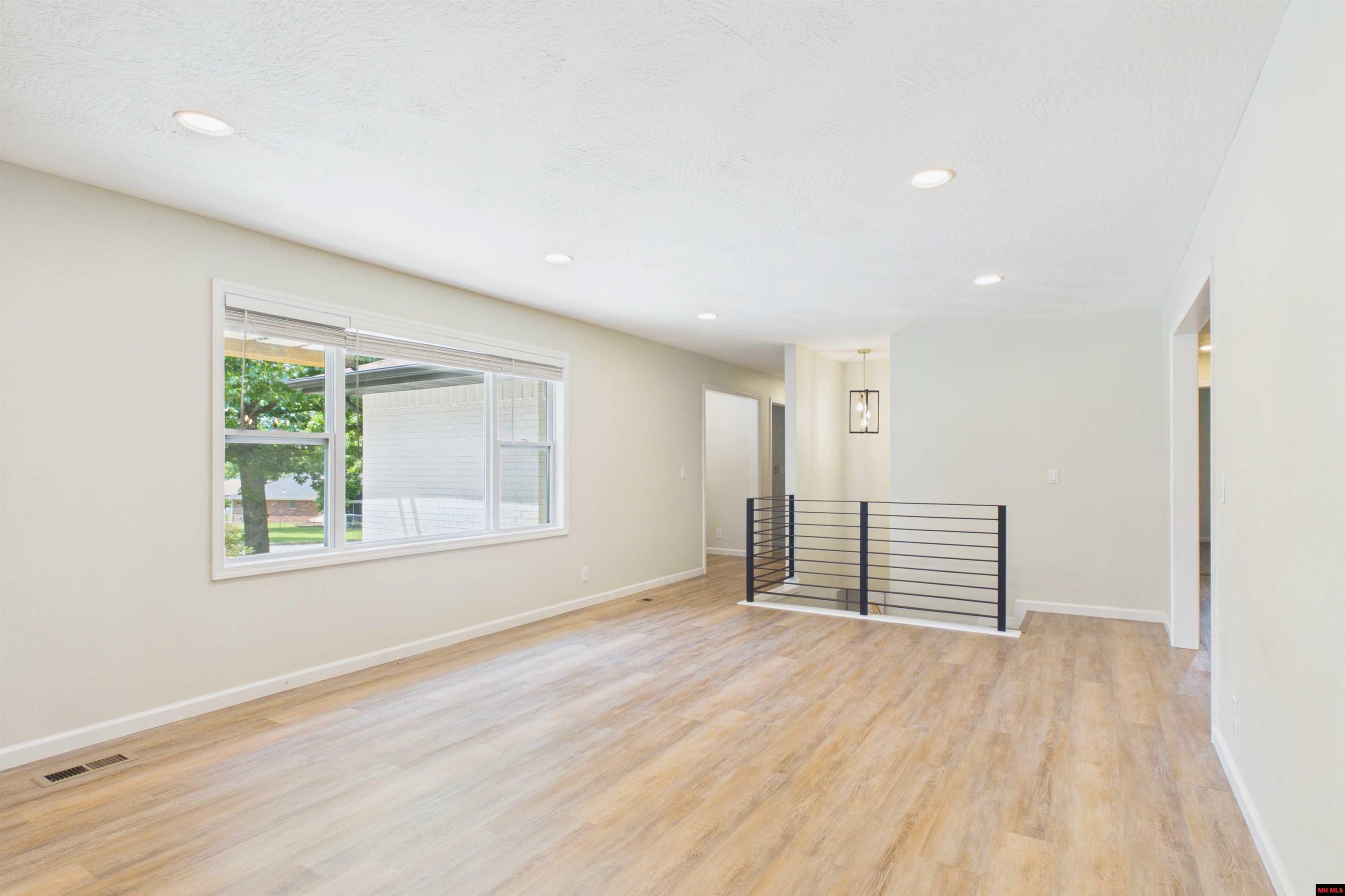 103 Forest Drive