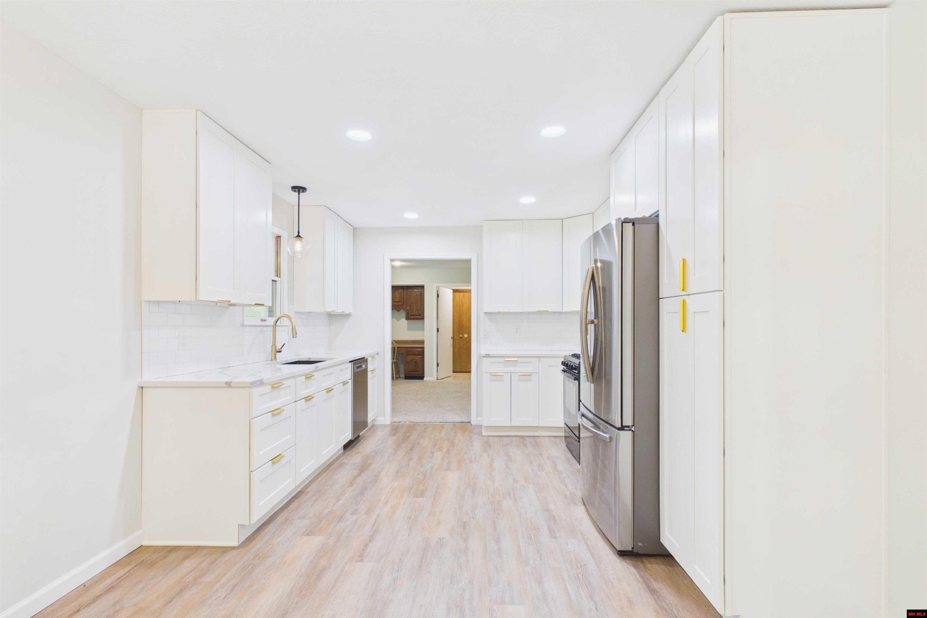 103 Forest Drive