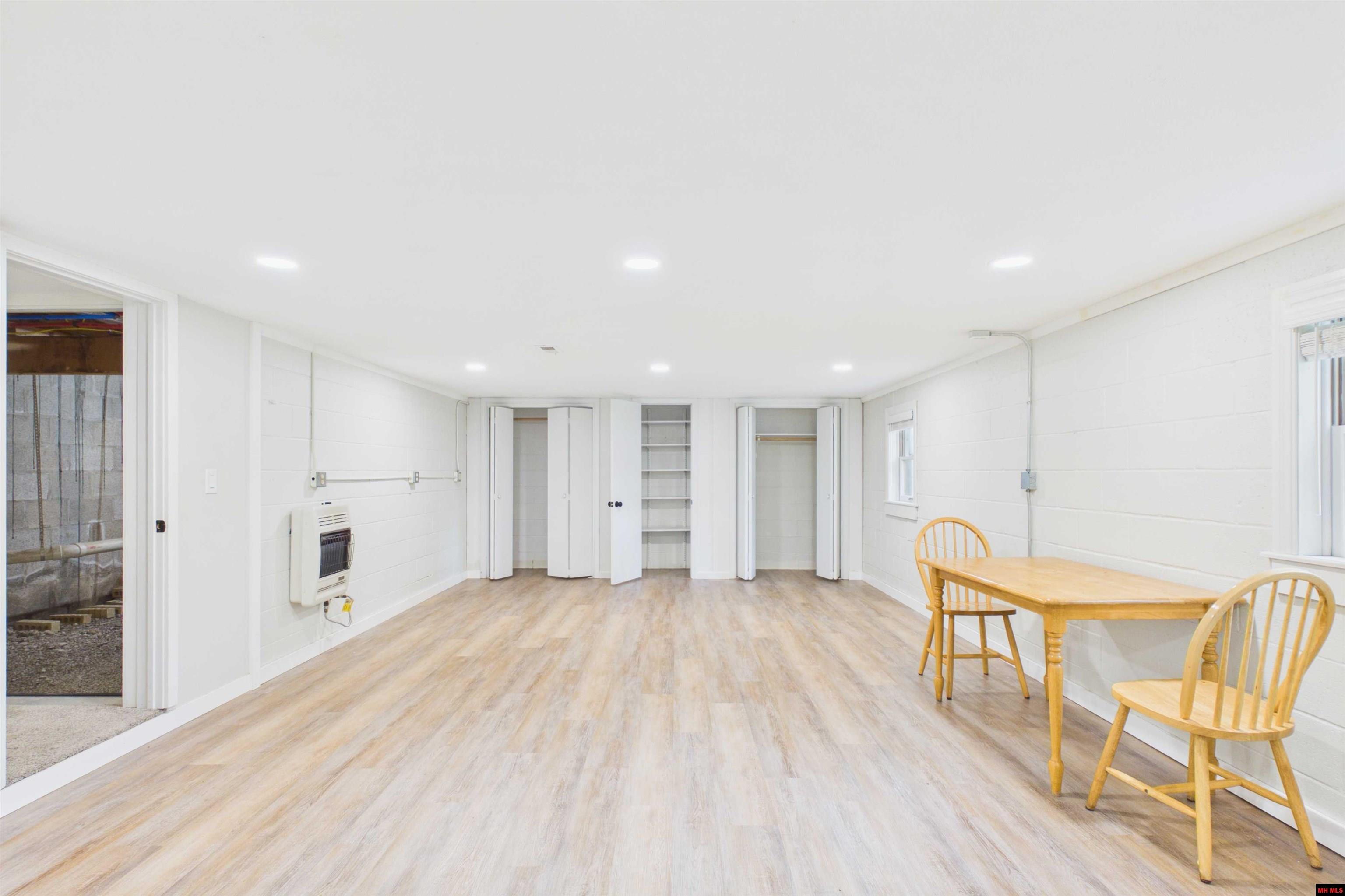 103 Forest Drive