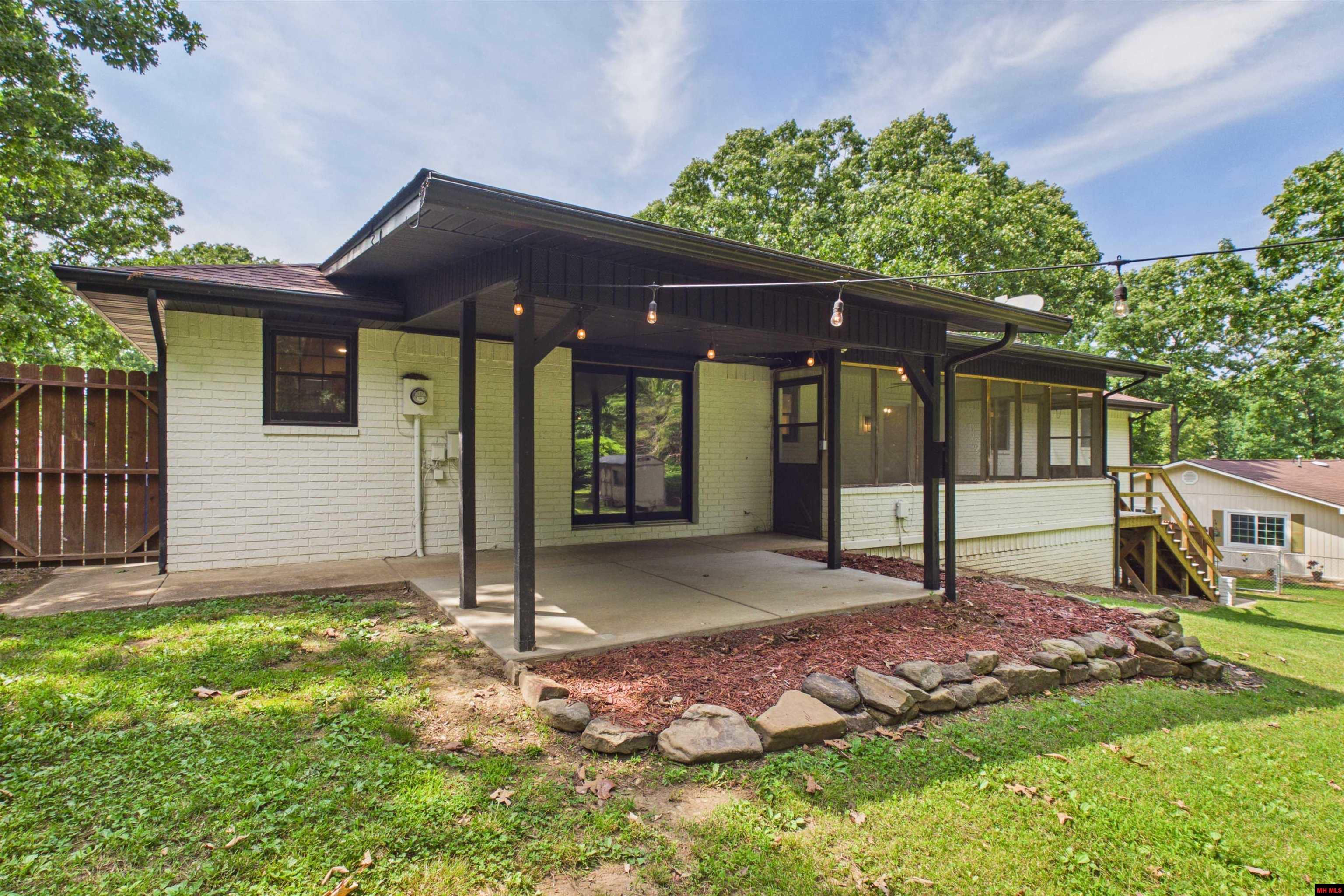 103 Forest Drive