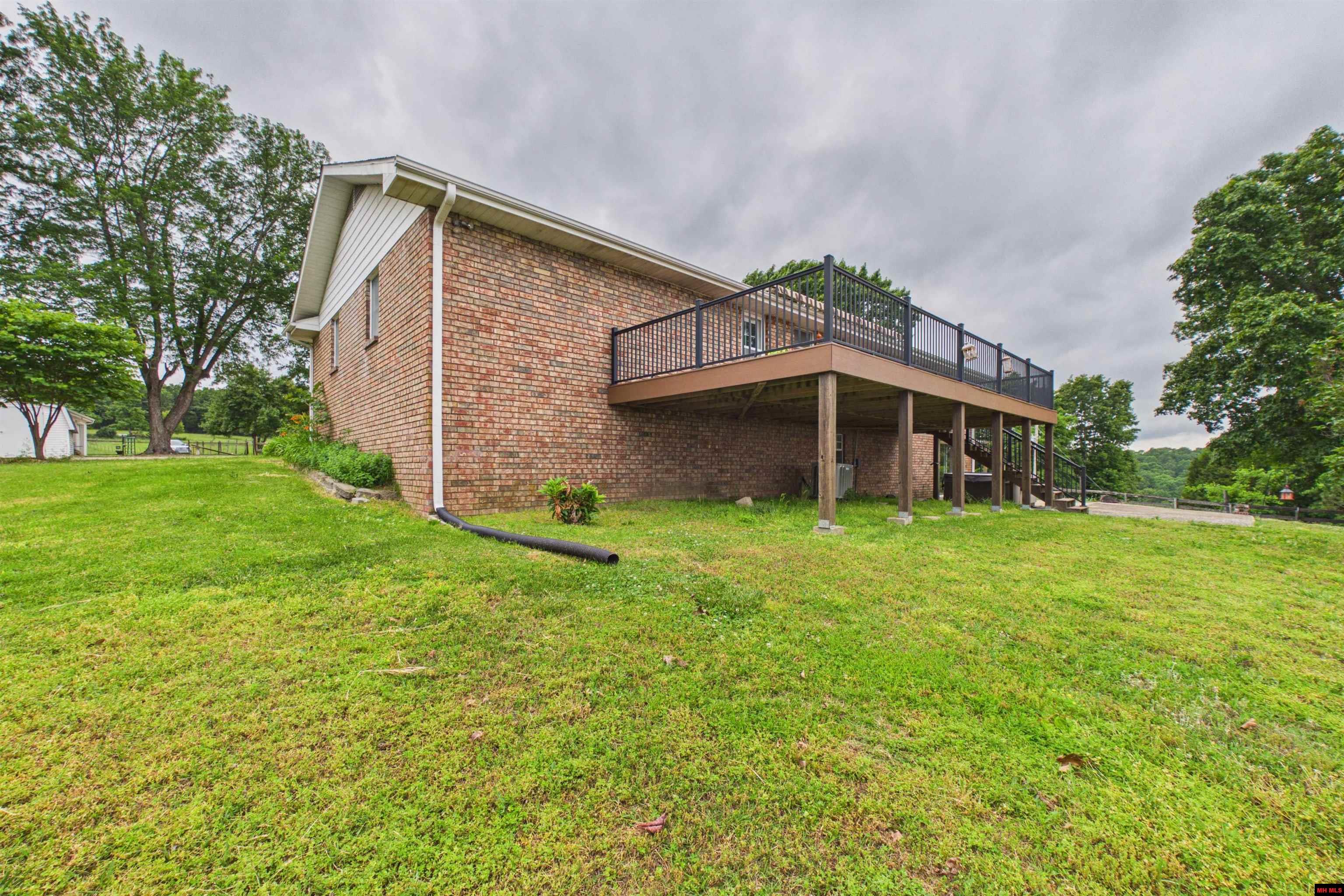 283 Wyandotte Drive