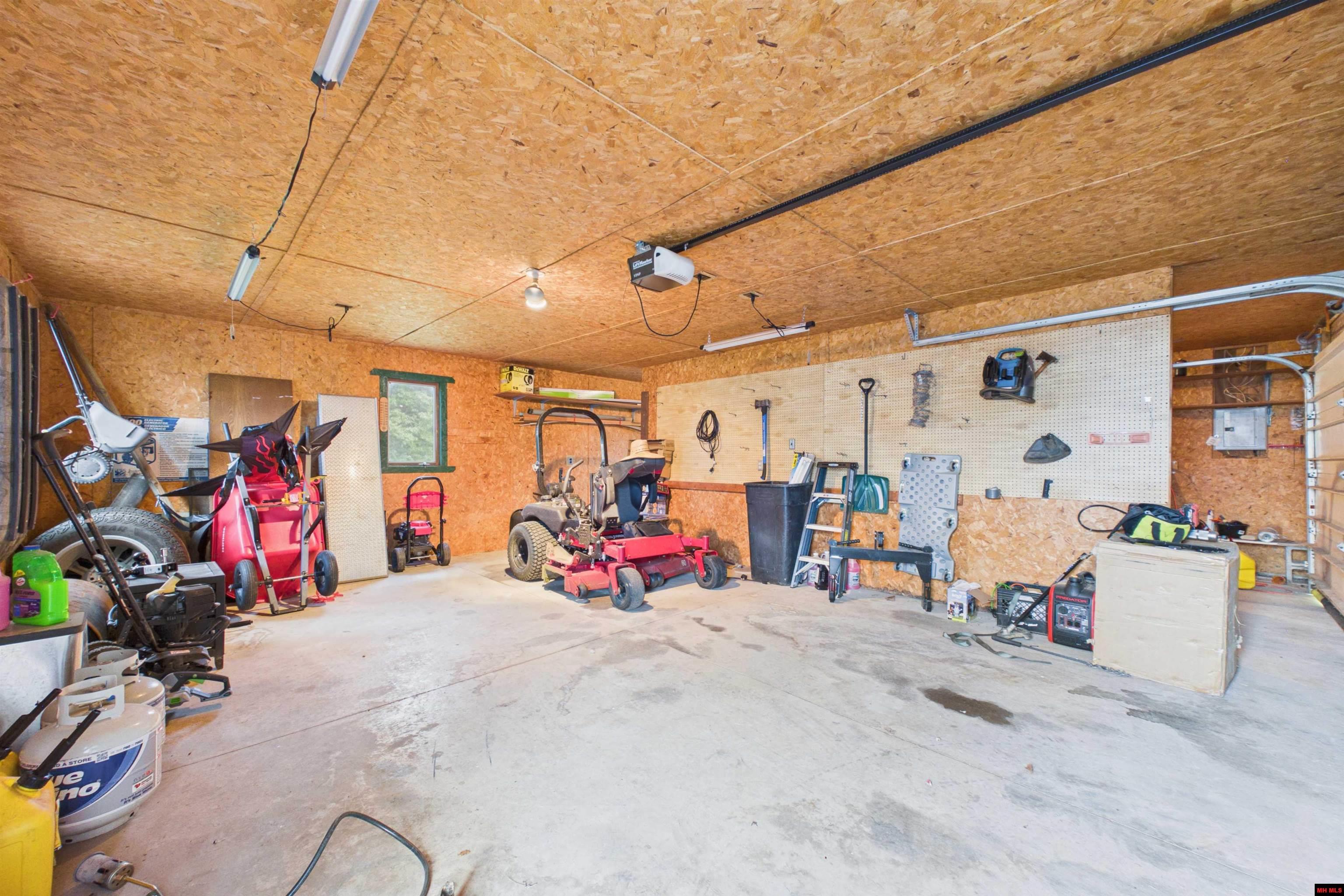 283 Wyandotte Drive