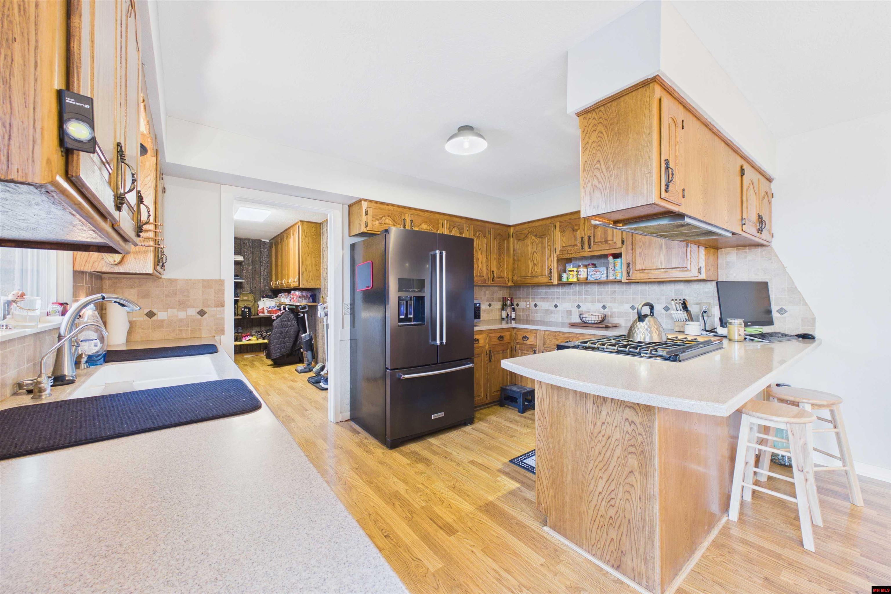283 Wyandotte Drive