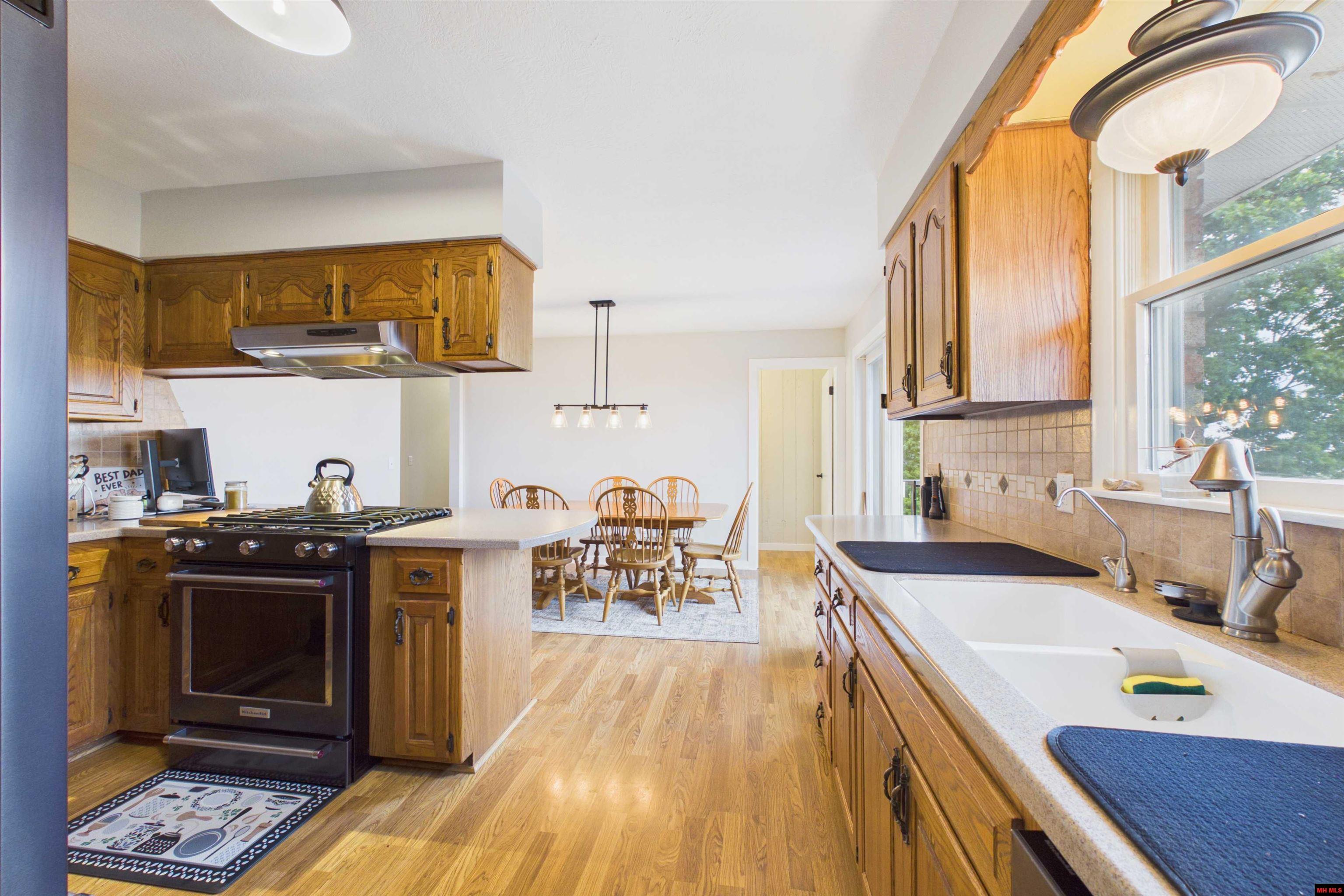 283 Wyandotte Drive