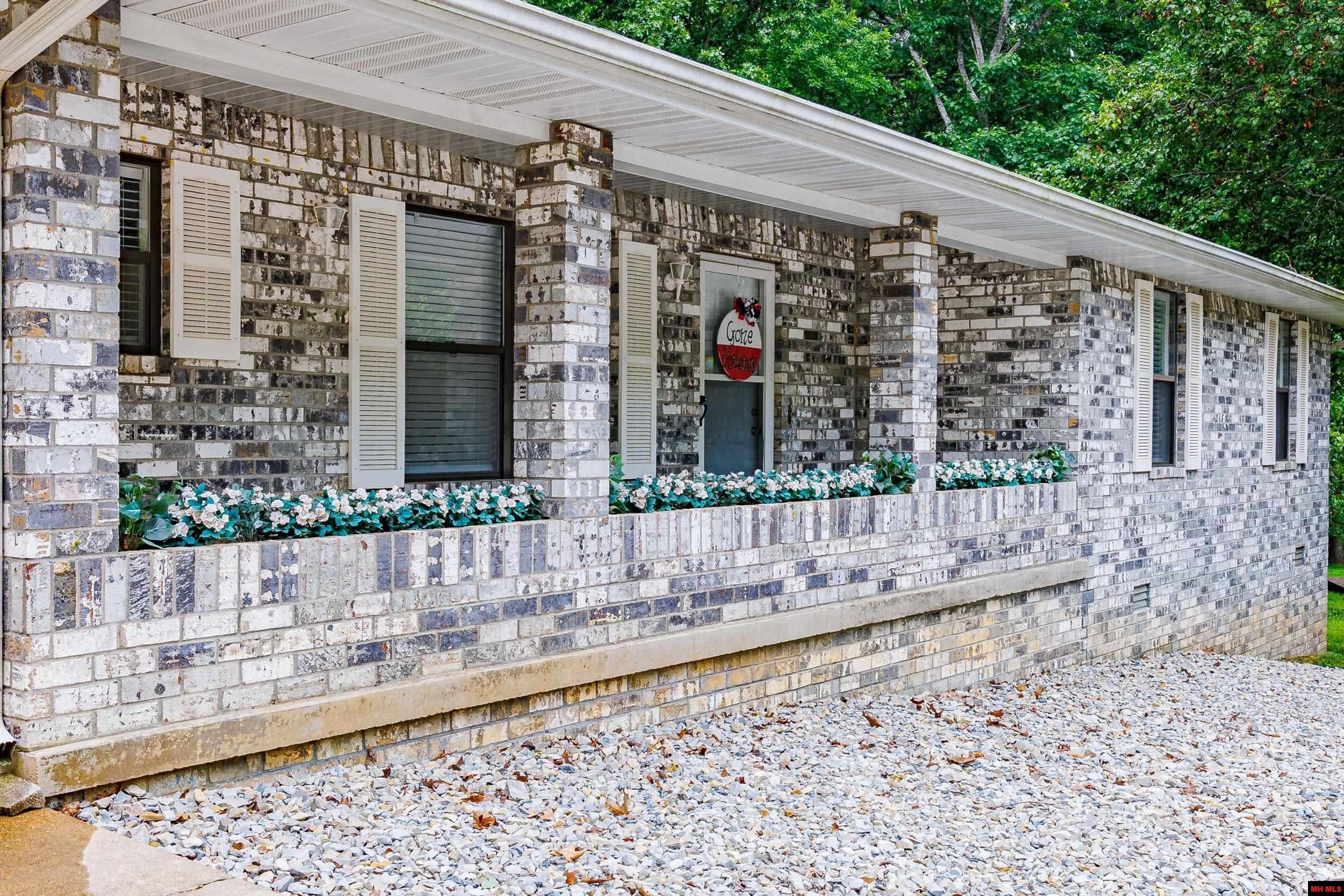 106 Swiss Lane
